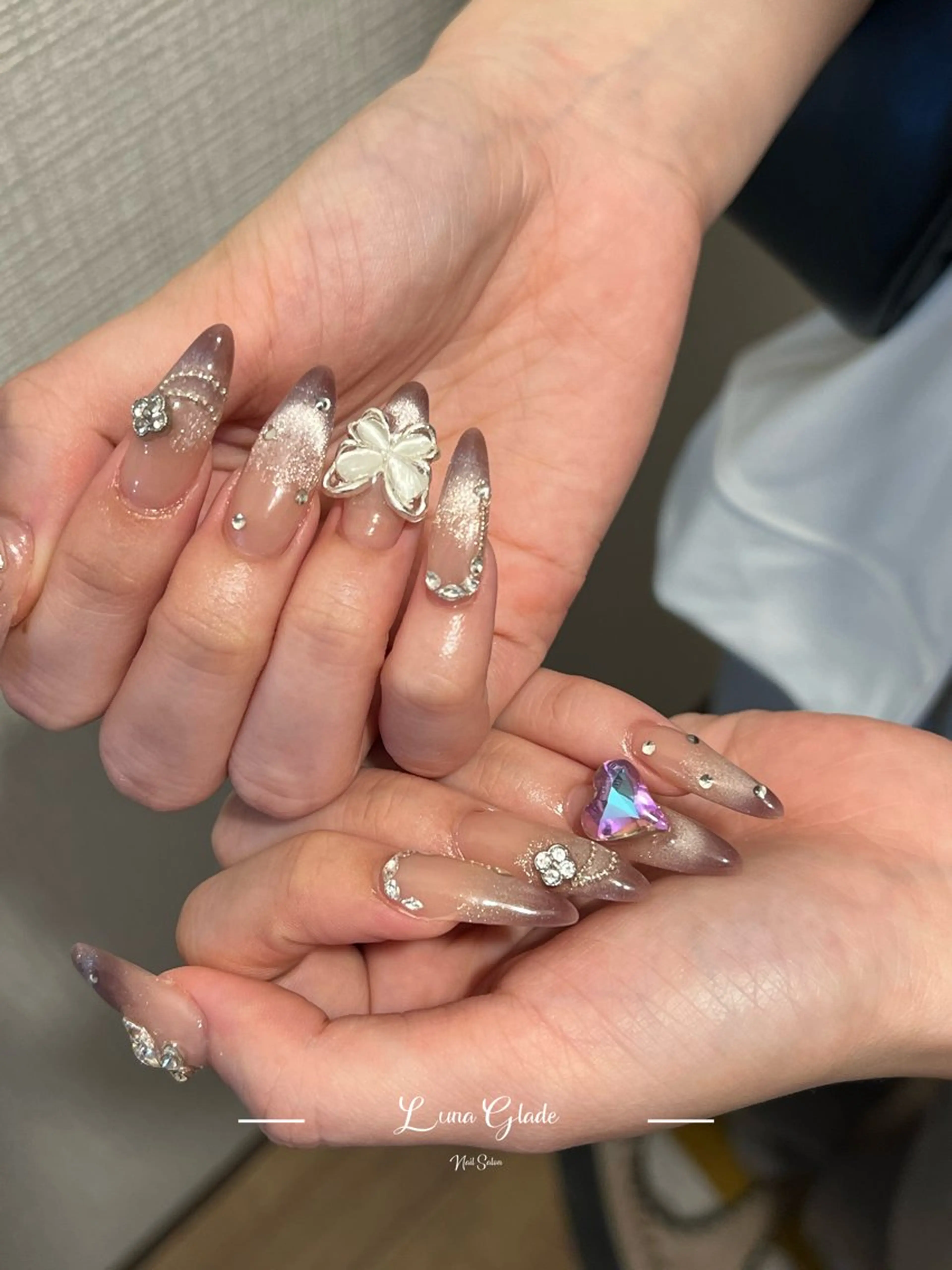 ネイル ハンドネイル Luna Glade Nail Salon所属・Luna Gladeのネイルデザイン