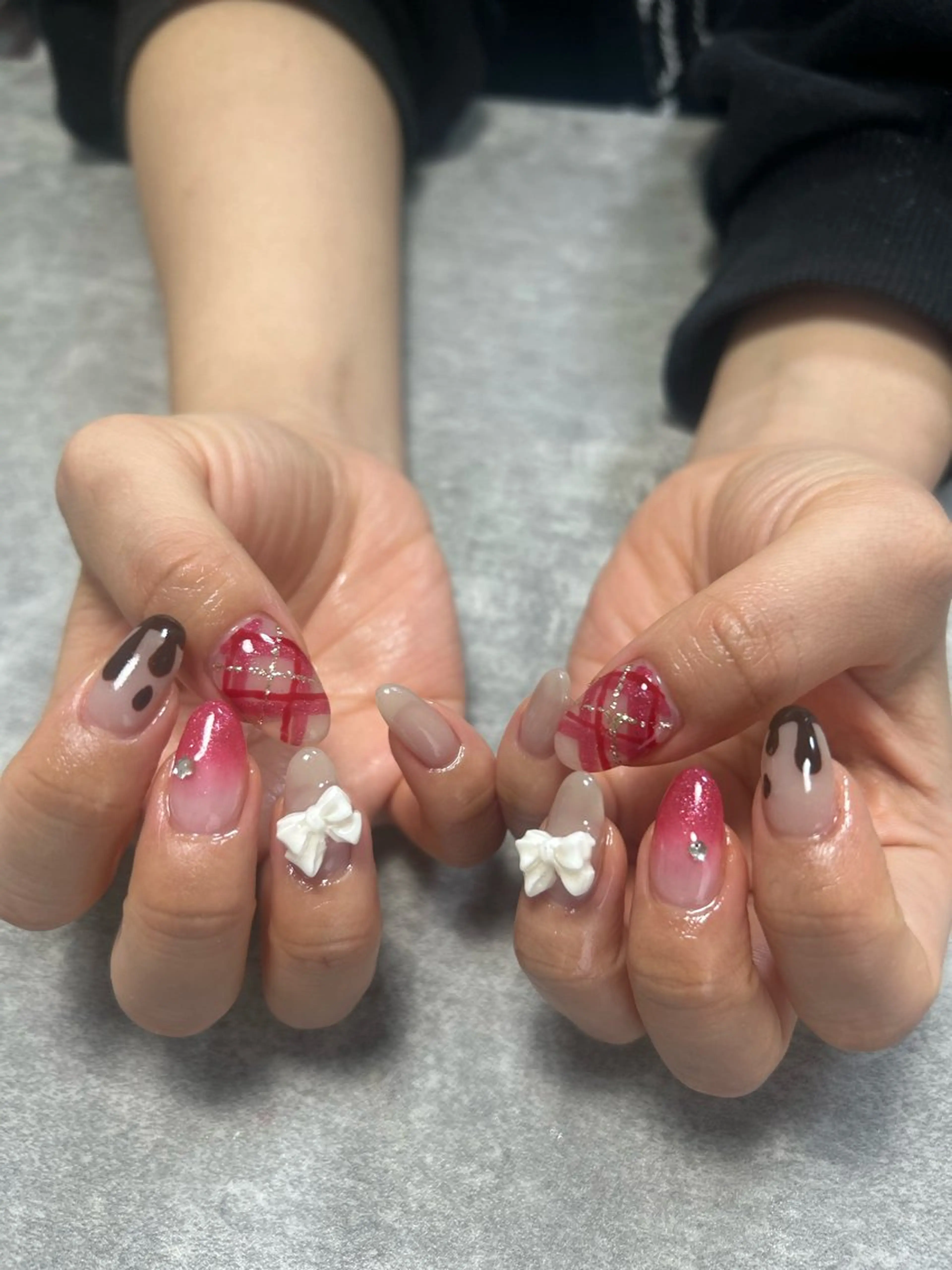 ネイル バレンタイン M`sプライベートサロン所属・Ｍ`s プライベートサロンのネイルデザイン