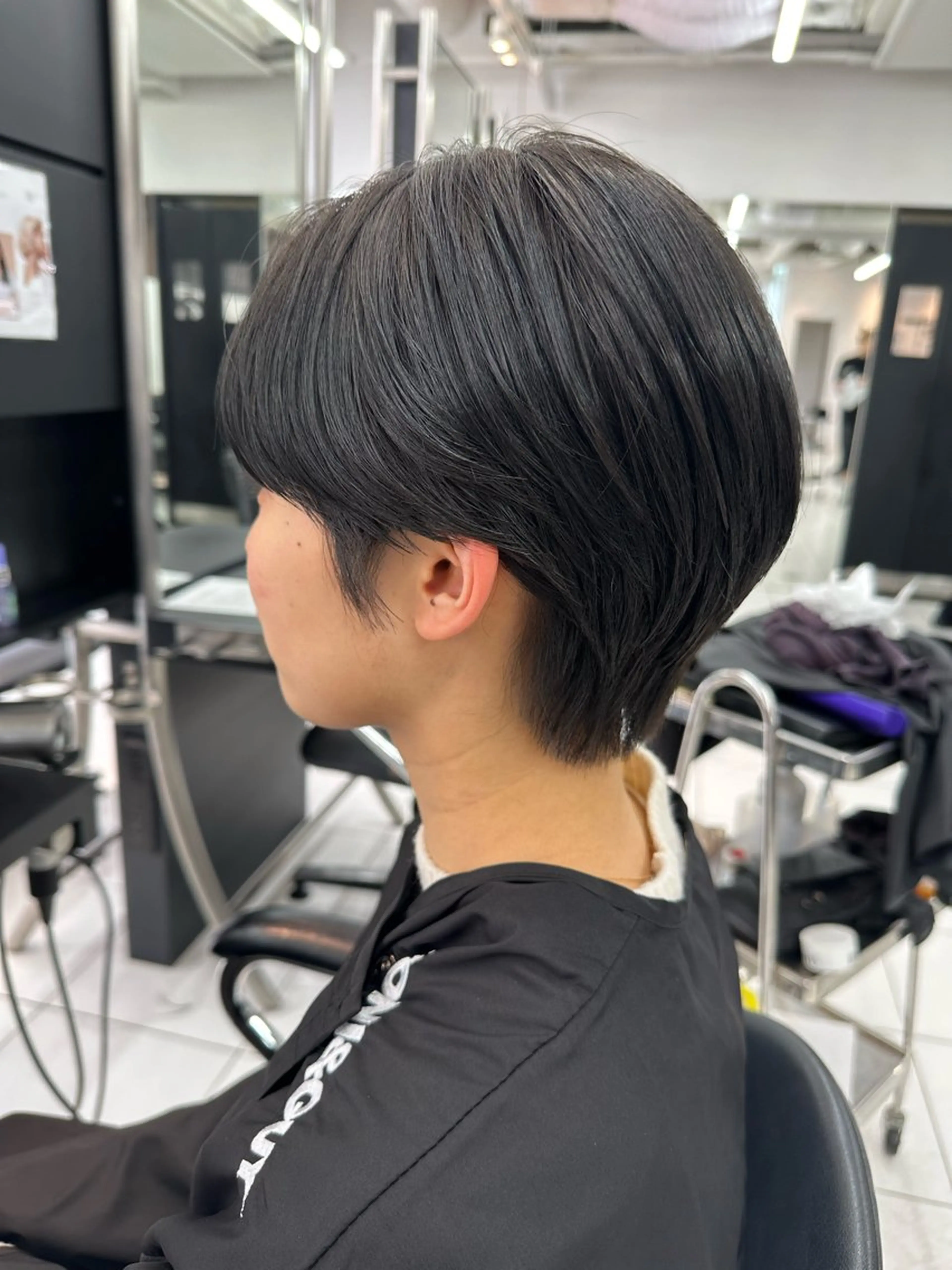 ショート 高橋 沙央のヘアスタイル