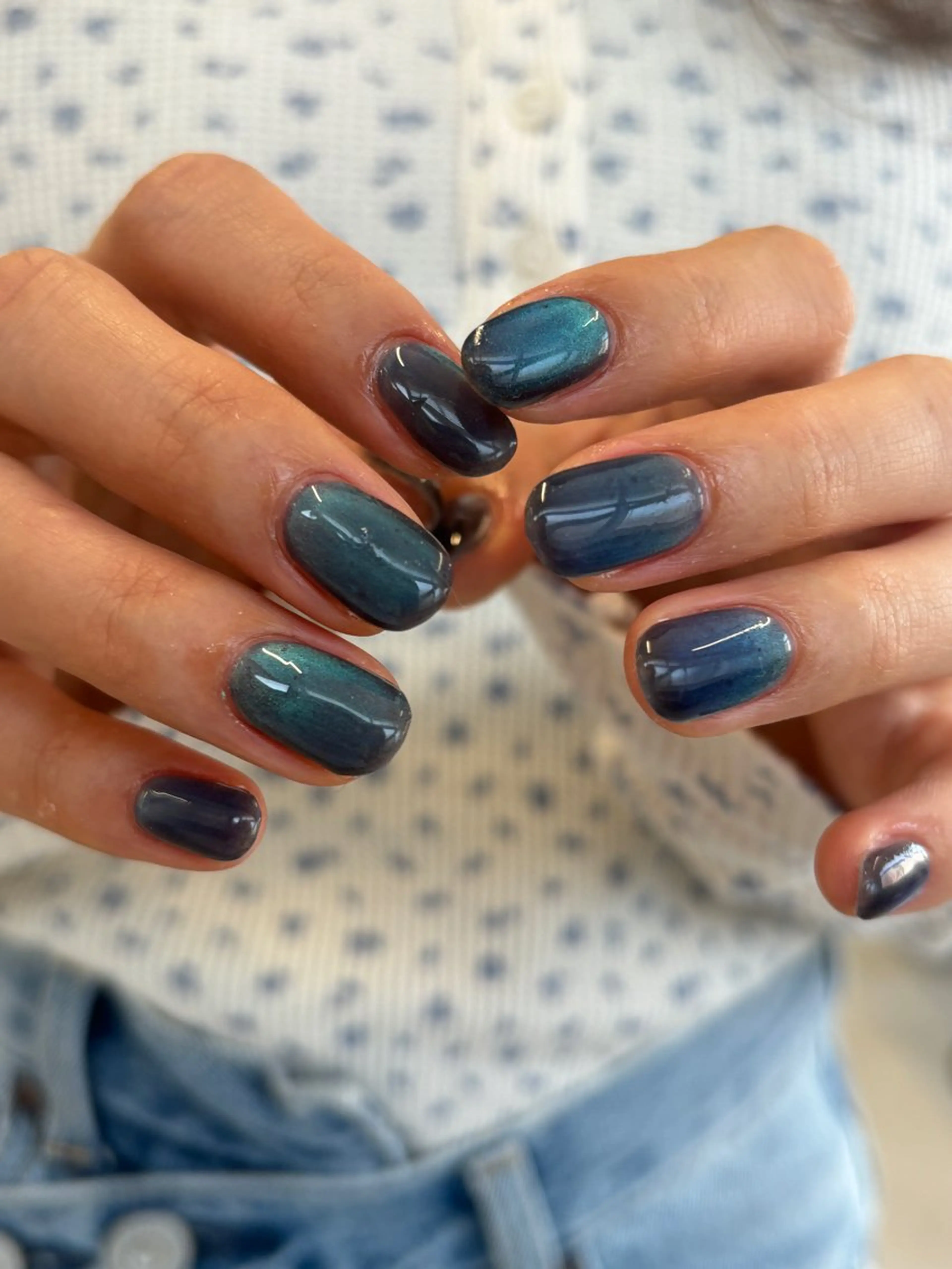 ネイル マグネットネイル ハンドネイル sister  mohawk所属・chika ／ nailのネイルデザイン