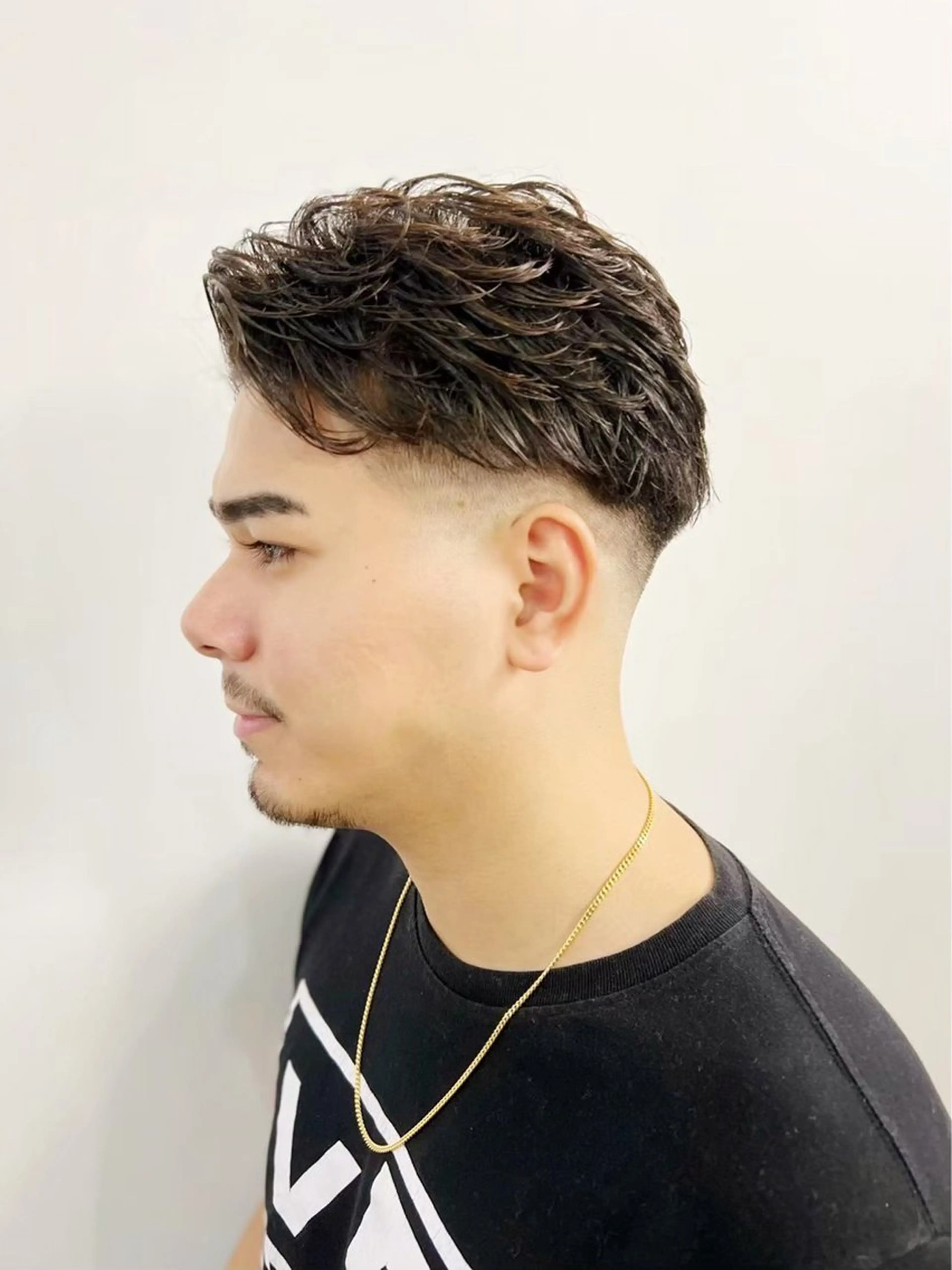 ショート パーマ ツイストスパイラルパーマ かきあげバング 似合わせカット スパイラルパーマ BIRTH by Happiness所属・【メンズ専門】 古田　隆悟のヘアスタイル