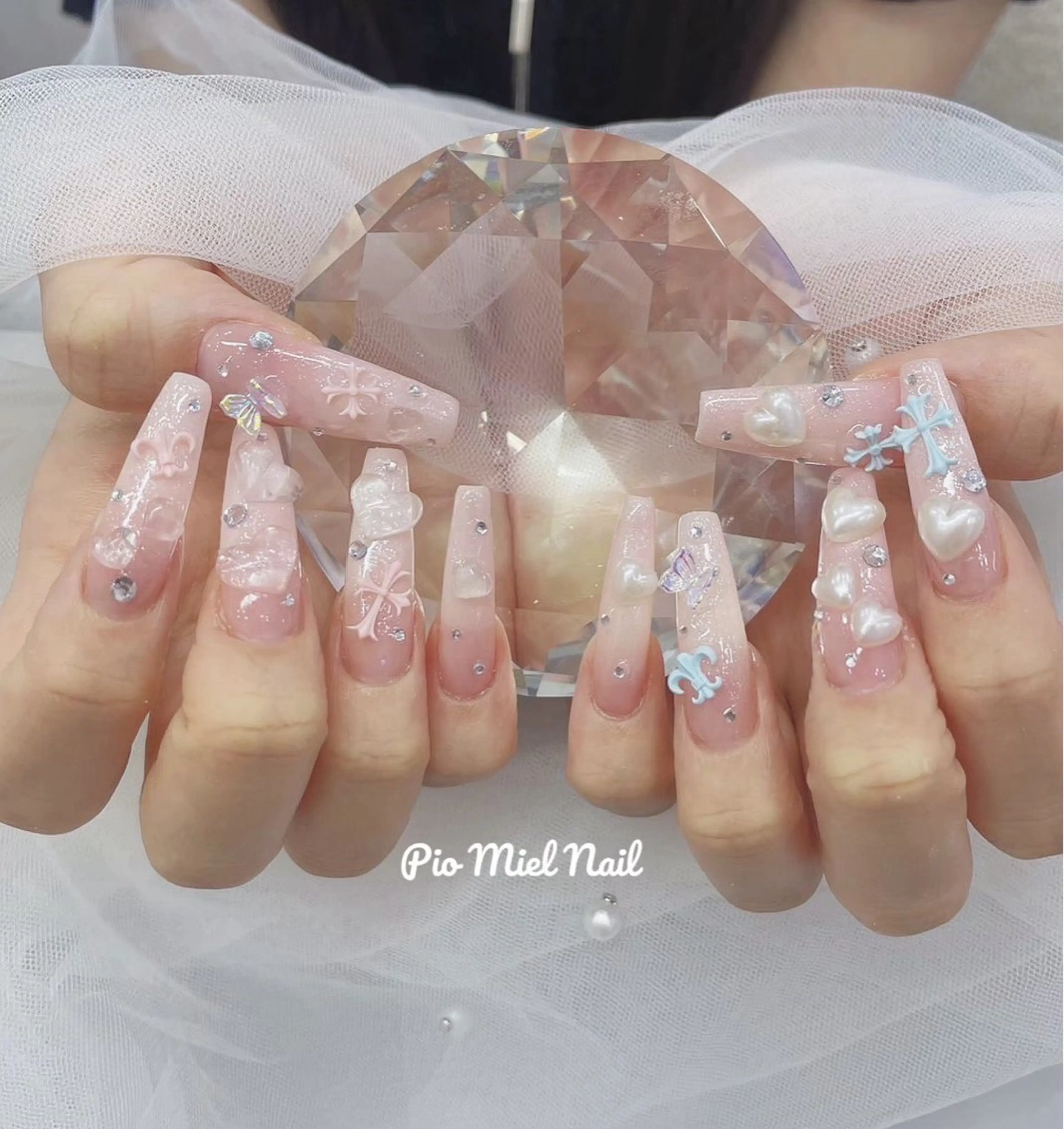 ネイル ガーリー ハート ロングネイル ピンク ハンドネイル Pionail 長さだしのネイルデザイン