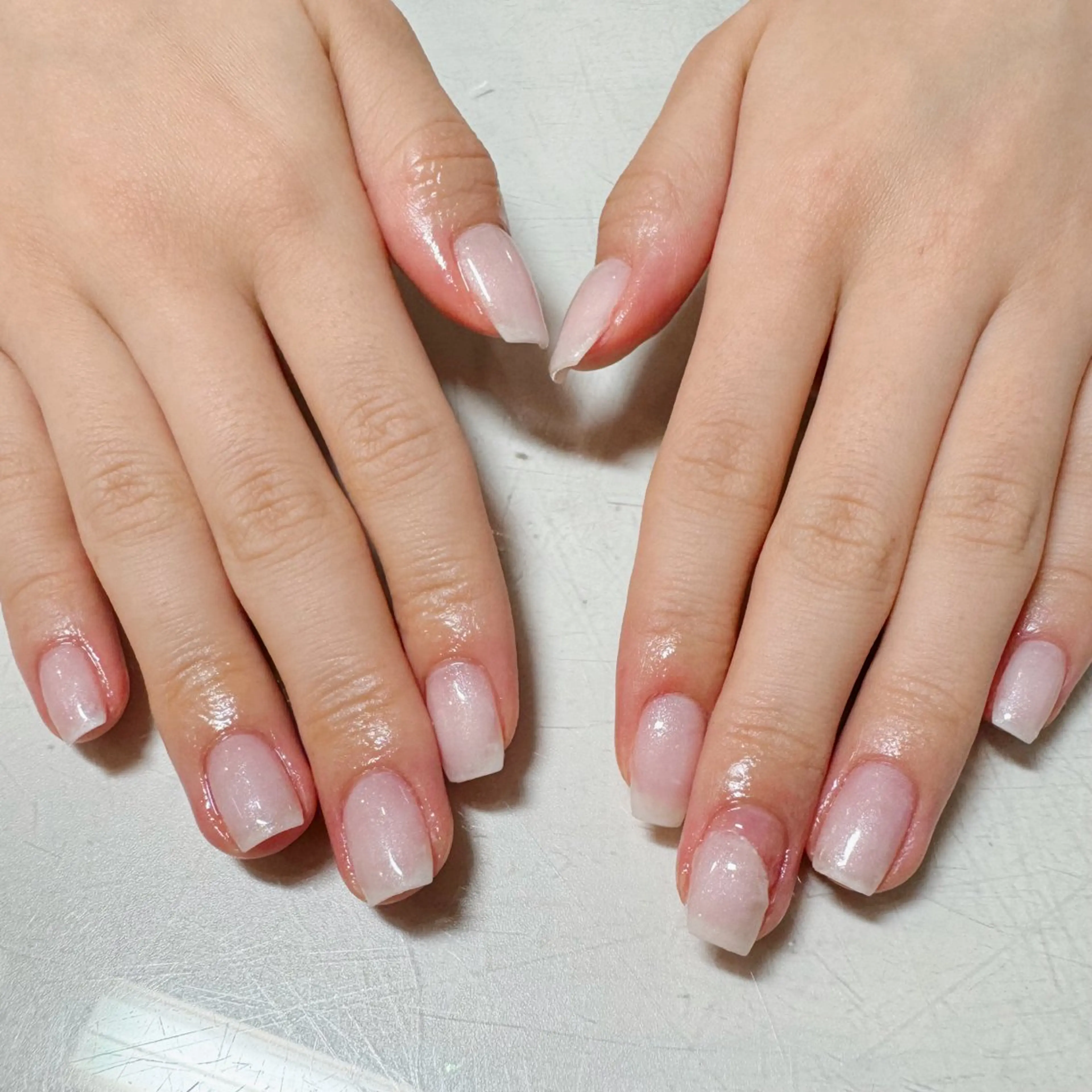 ネイル クリアネイル ホワイト mieux nail aireiのネイルデザイン