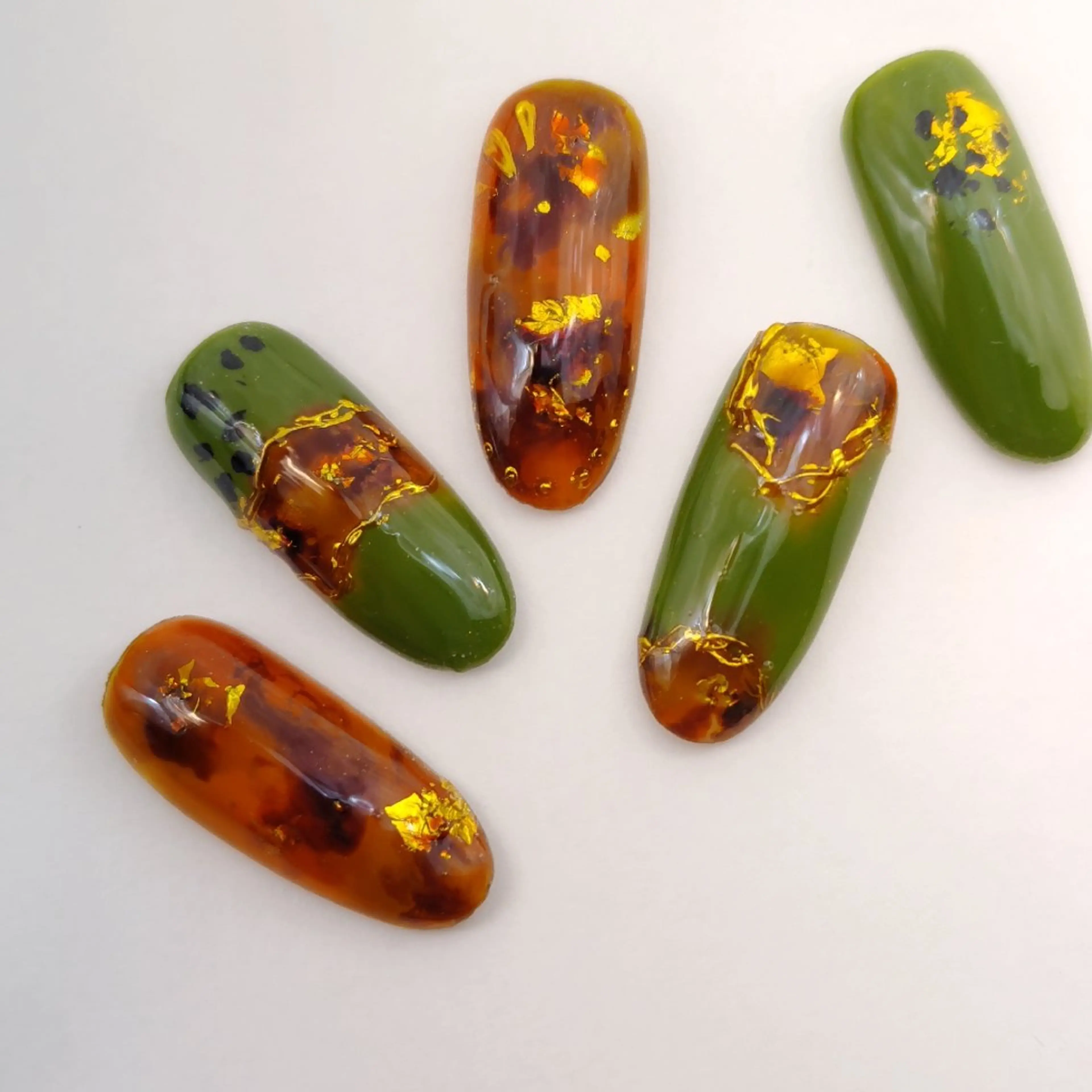 ネイル べっ甲ネイル nails muu まゆのネイルデザイン