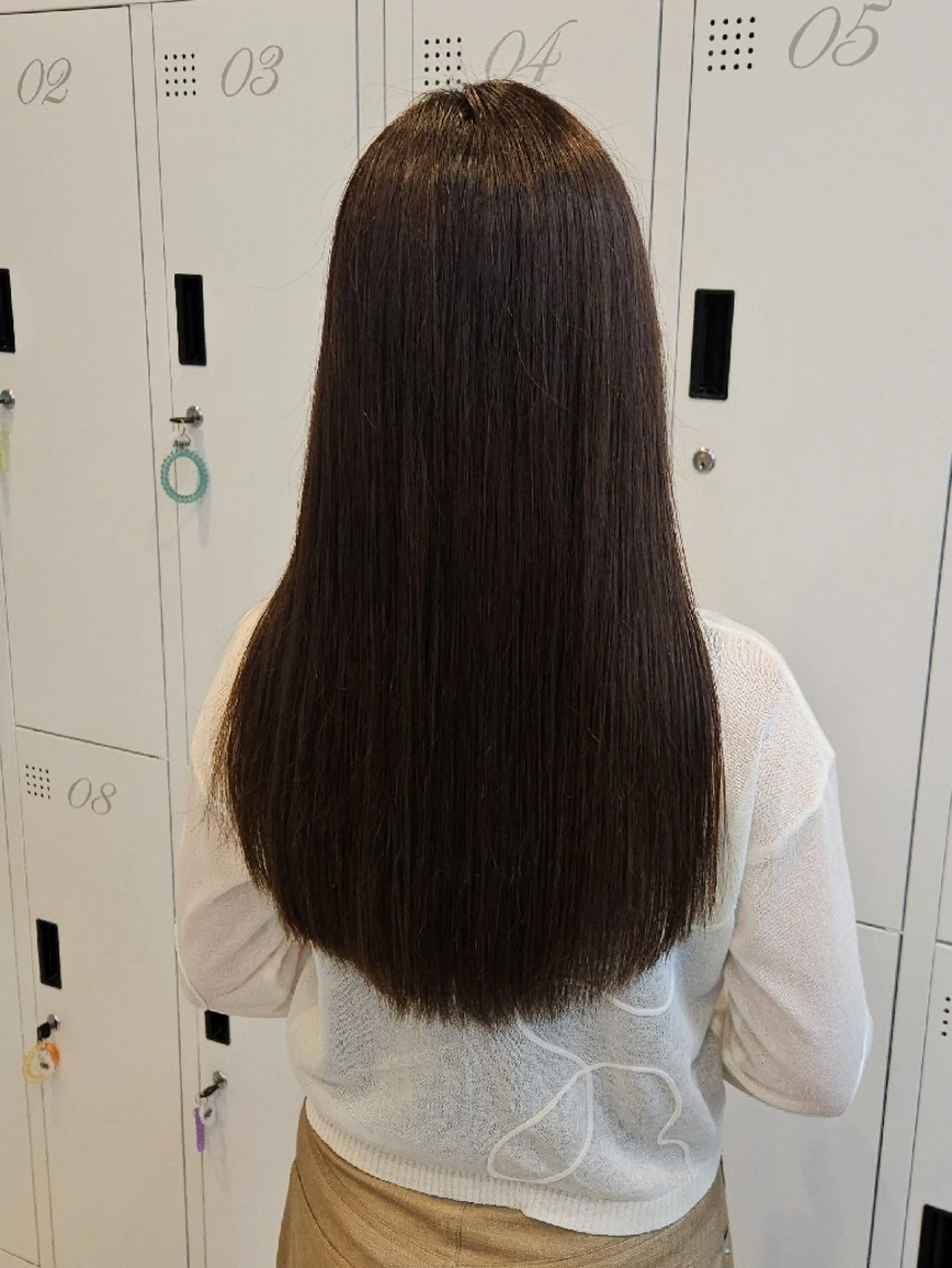 ロング カラー ブリーチ ブラウンカラー ダークブラウン ブリーチなしカラー 韓国風ヘア カット ヘアカラー トリートメント ミク🇰🇷 /Agu hairのヘアスタイル