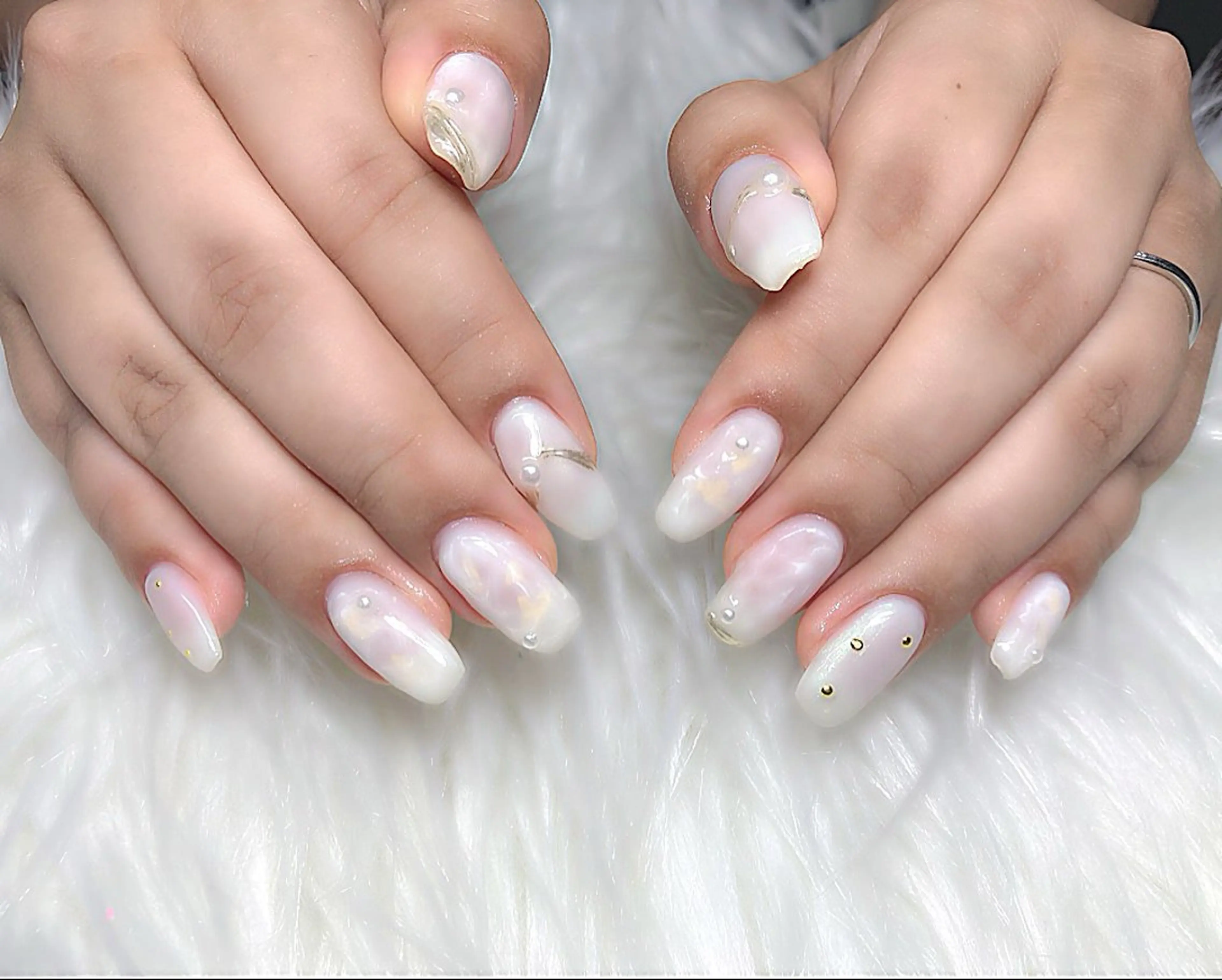 ネイル 中国整体院中の ネイルサロン💅のネイルデザイン