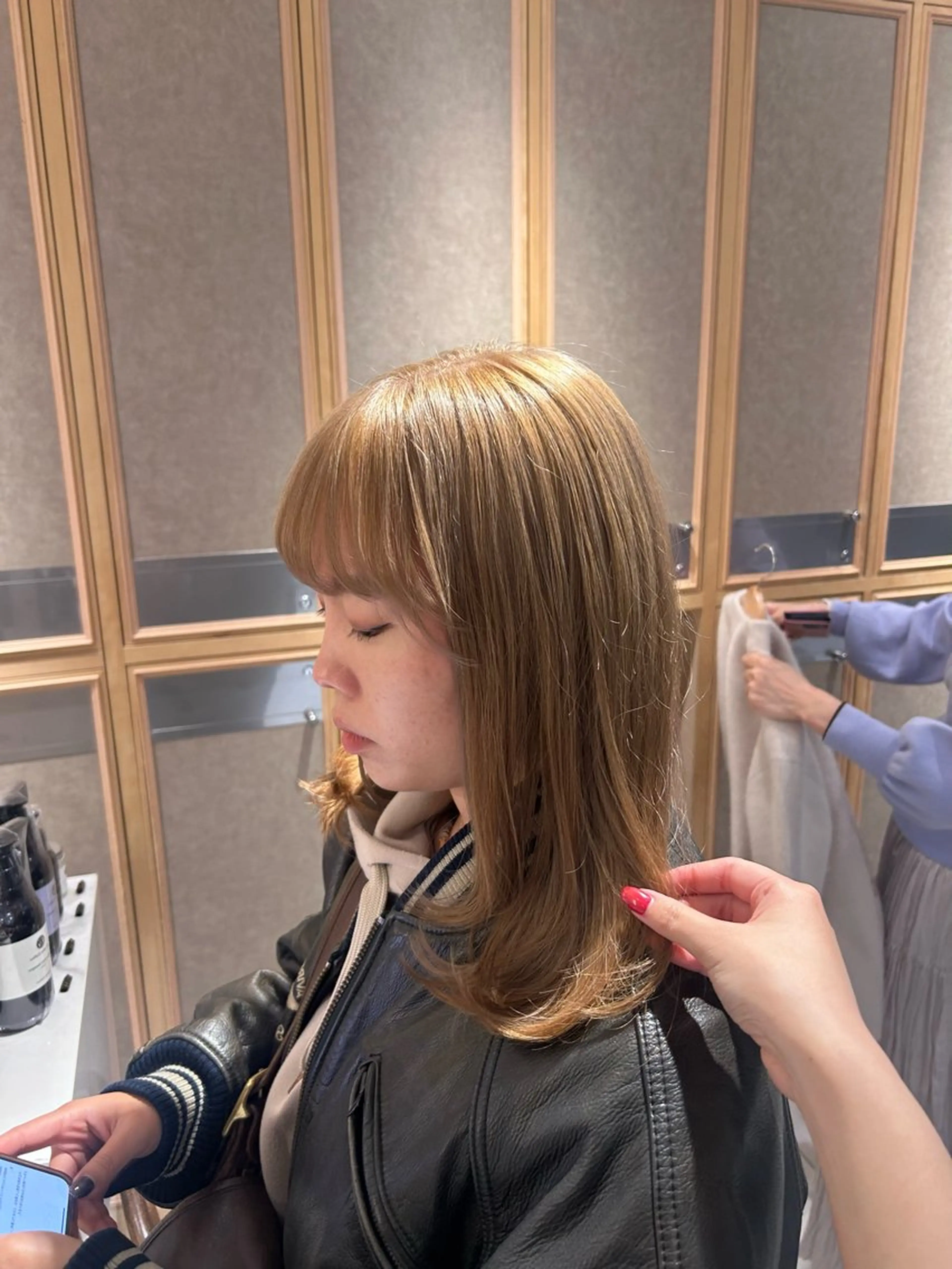 カラー ブロンド ヘアカラー トリートメント ヘッドスパ ヘアセット ハイトーン/エクステ レイヤー/mikoのヘアスタイル