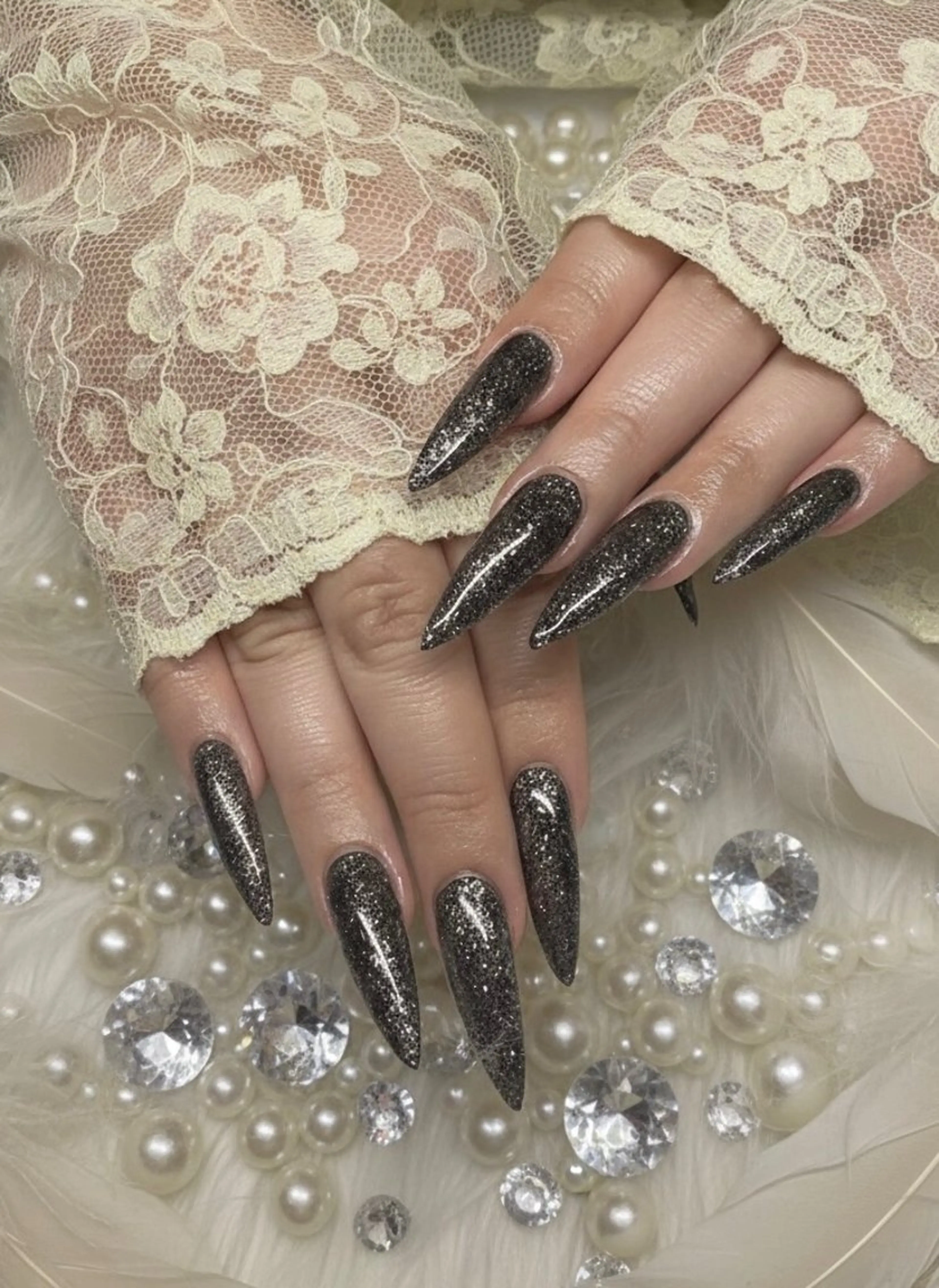 ネイル 長さ出し 韓国ネイル ロングネイル メンズネイル ワンカラーネイル ハンドネイル 24時間営業 UNABOMBAのネイルデザイン