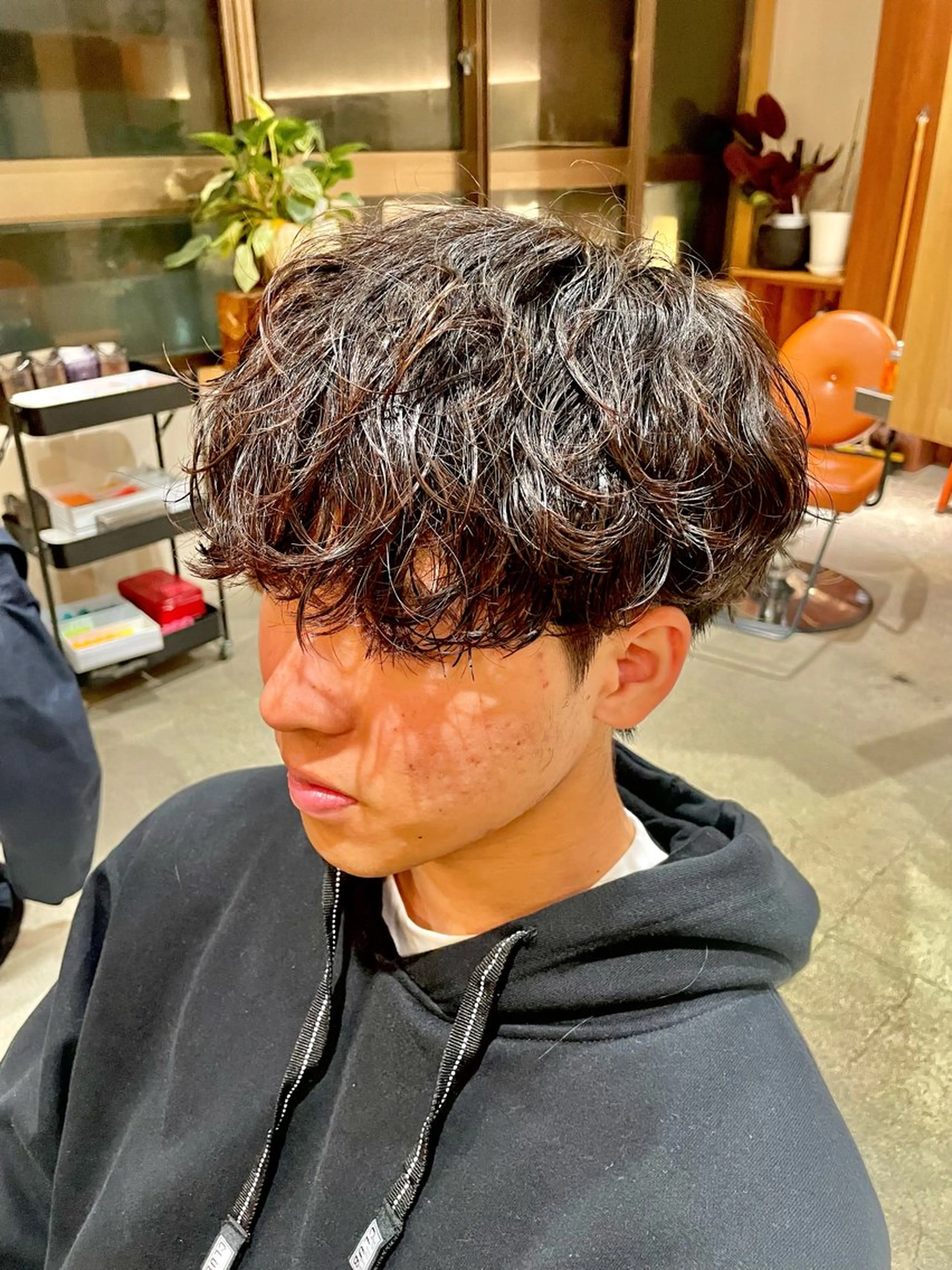 メンズ カット パーマ itsuki ／ 曲がる縮毛矯正のヘアスタイル