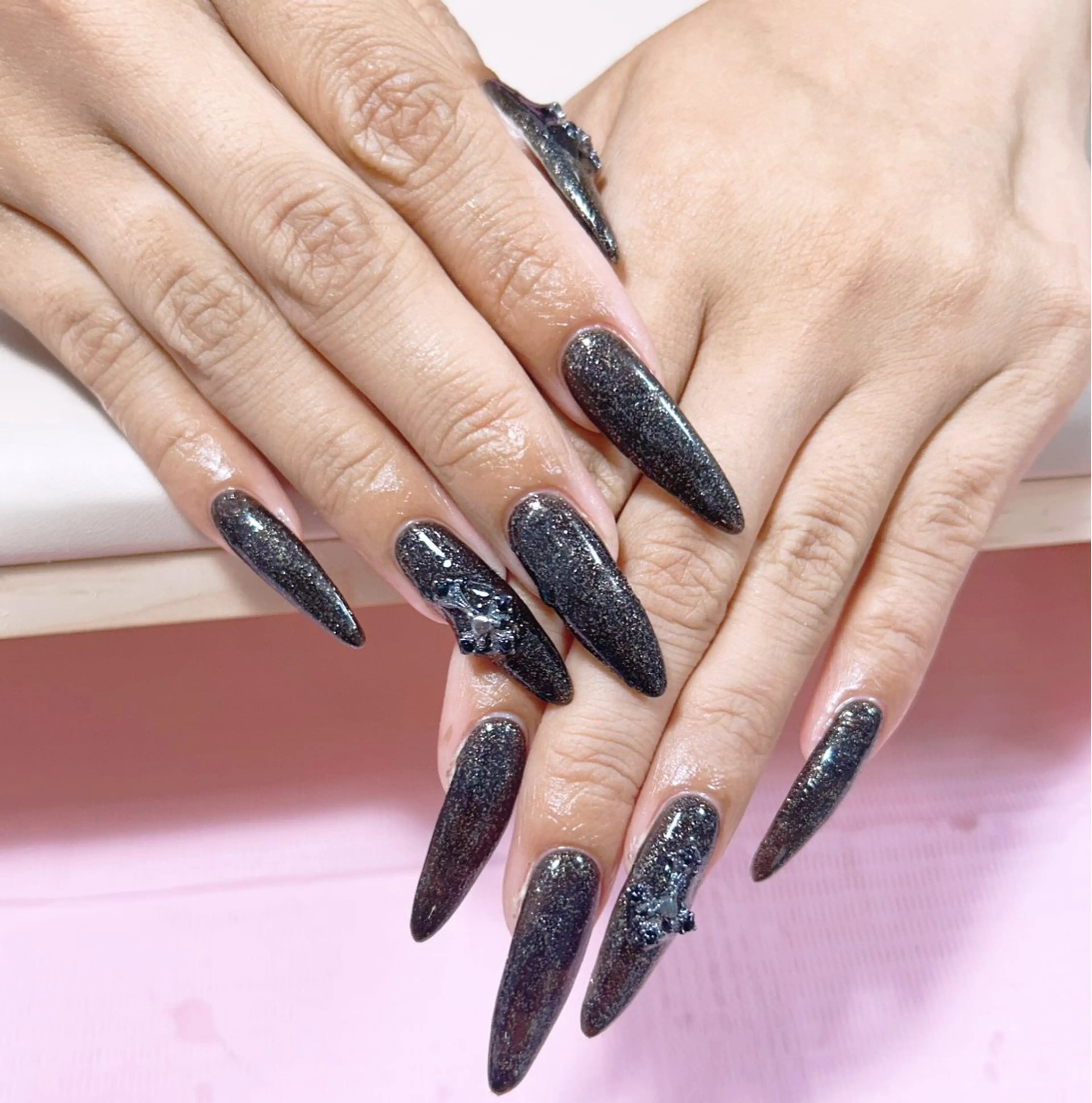 ネイル ラメ(グリッター) ネイルチップ ネイルサロンred veil所属・RiRi  ネイルサロンのネイルデザイン