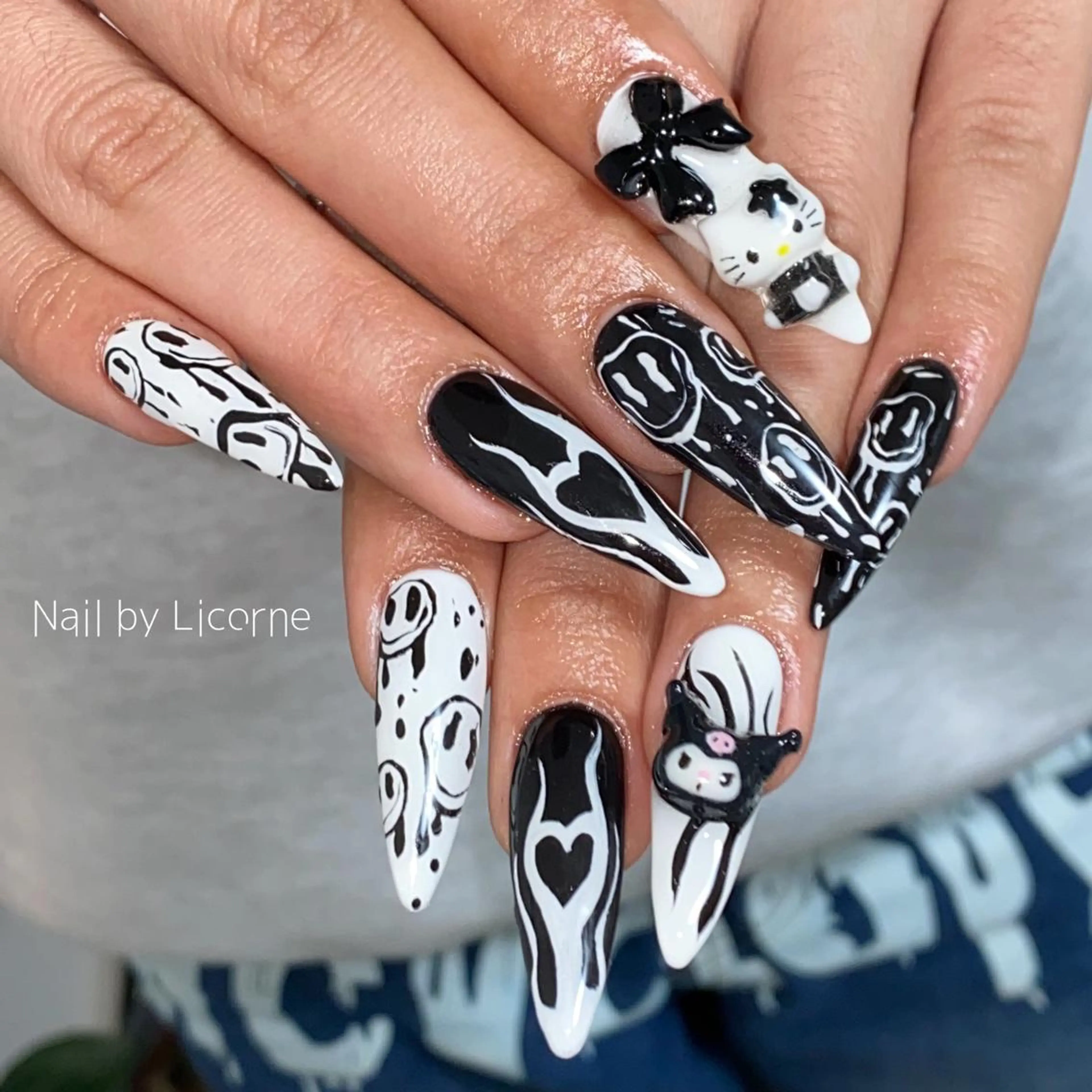 ネイル アートネイル オーロラネイル フレンチネイル 氷ネイル・うるうるネイル マグネットネイル Nail by Licorneのネイルデザイン