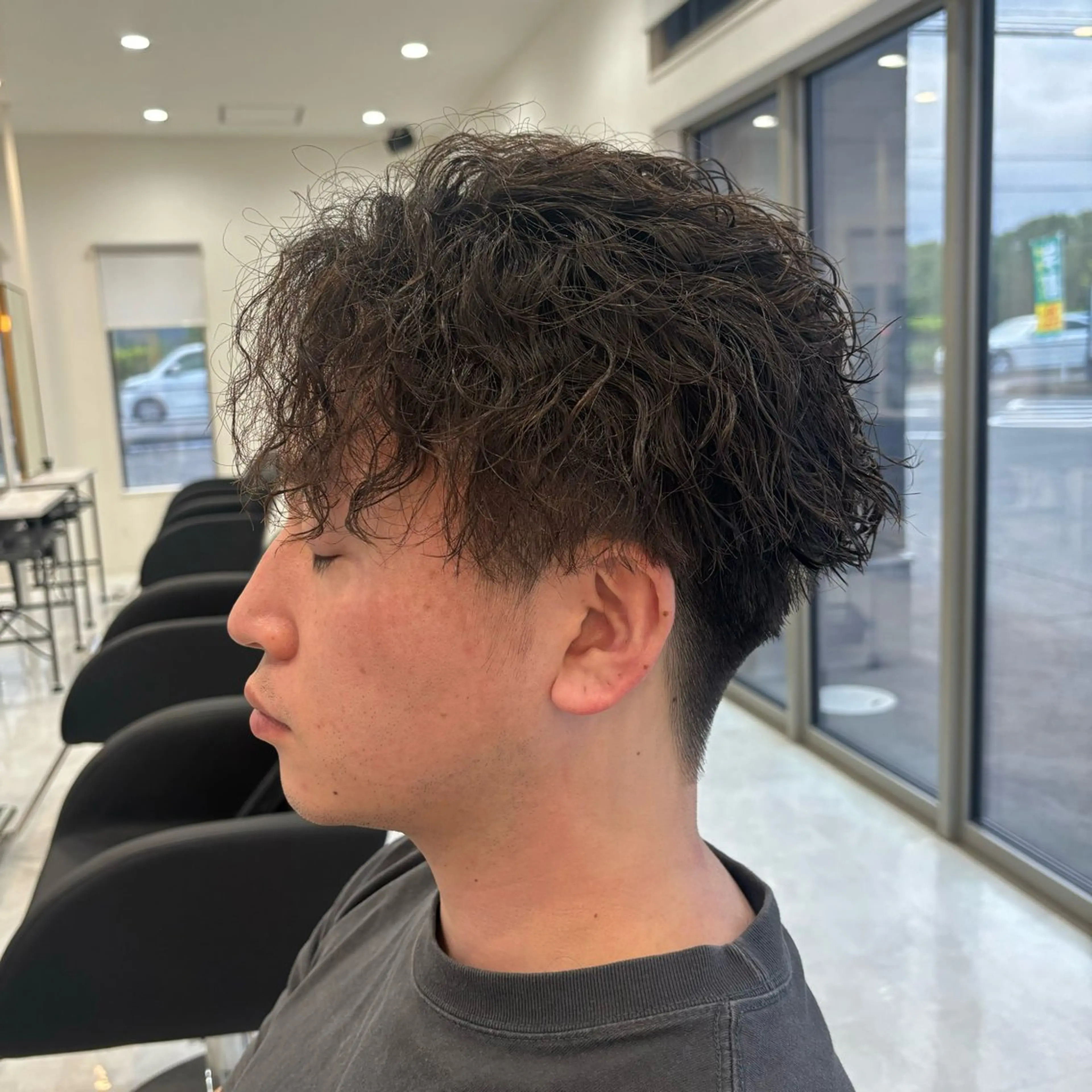 パーマ BLEACHI桜田店所属・BLEACHI桜田店 西澤元気のヘアスタイル