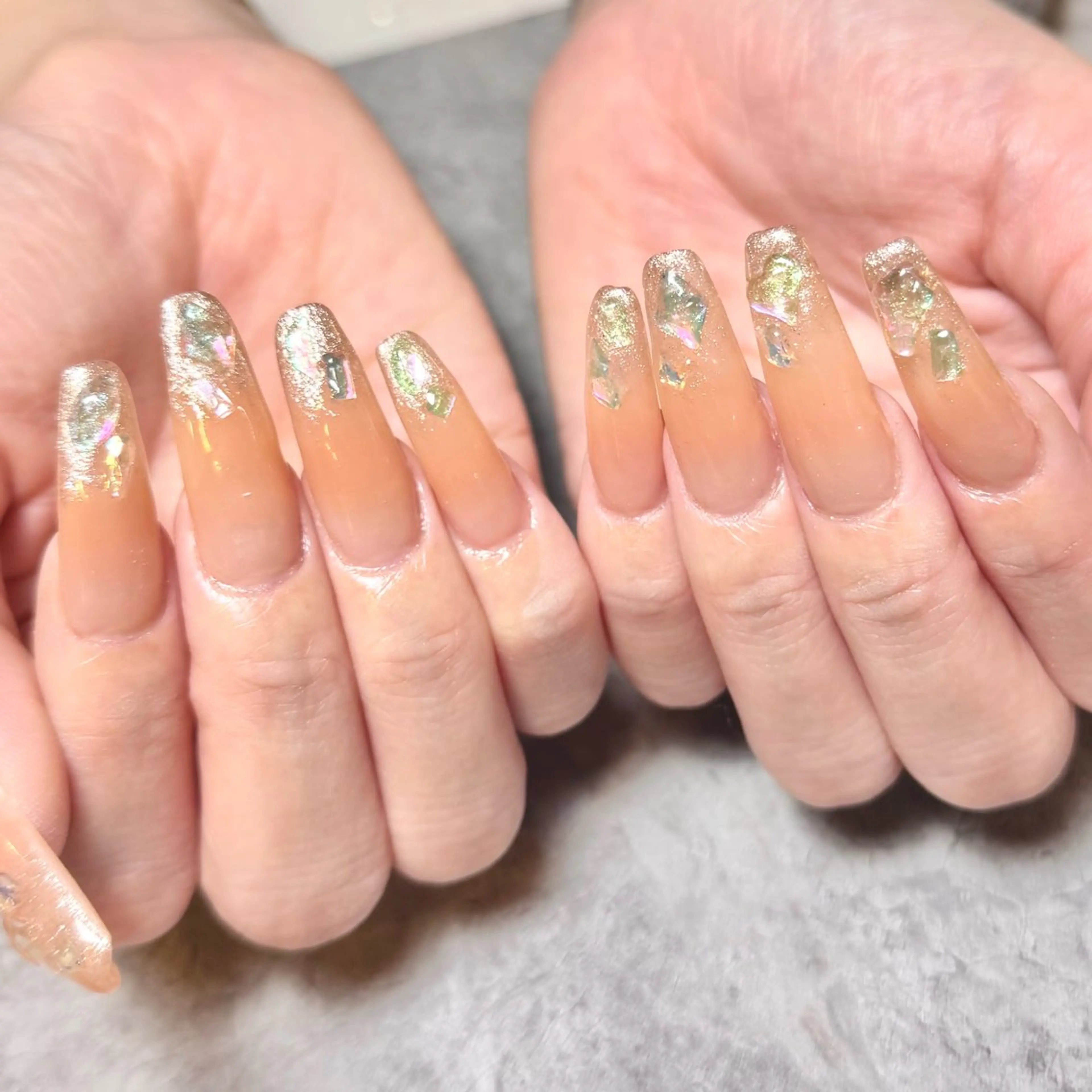 ネイル チークネイル ガーリー ハート キラキラネイル マグネットネイル ハンドネイル Nail Salon Lillion【リリオン】所属・lillion karenのネイルデザイン