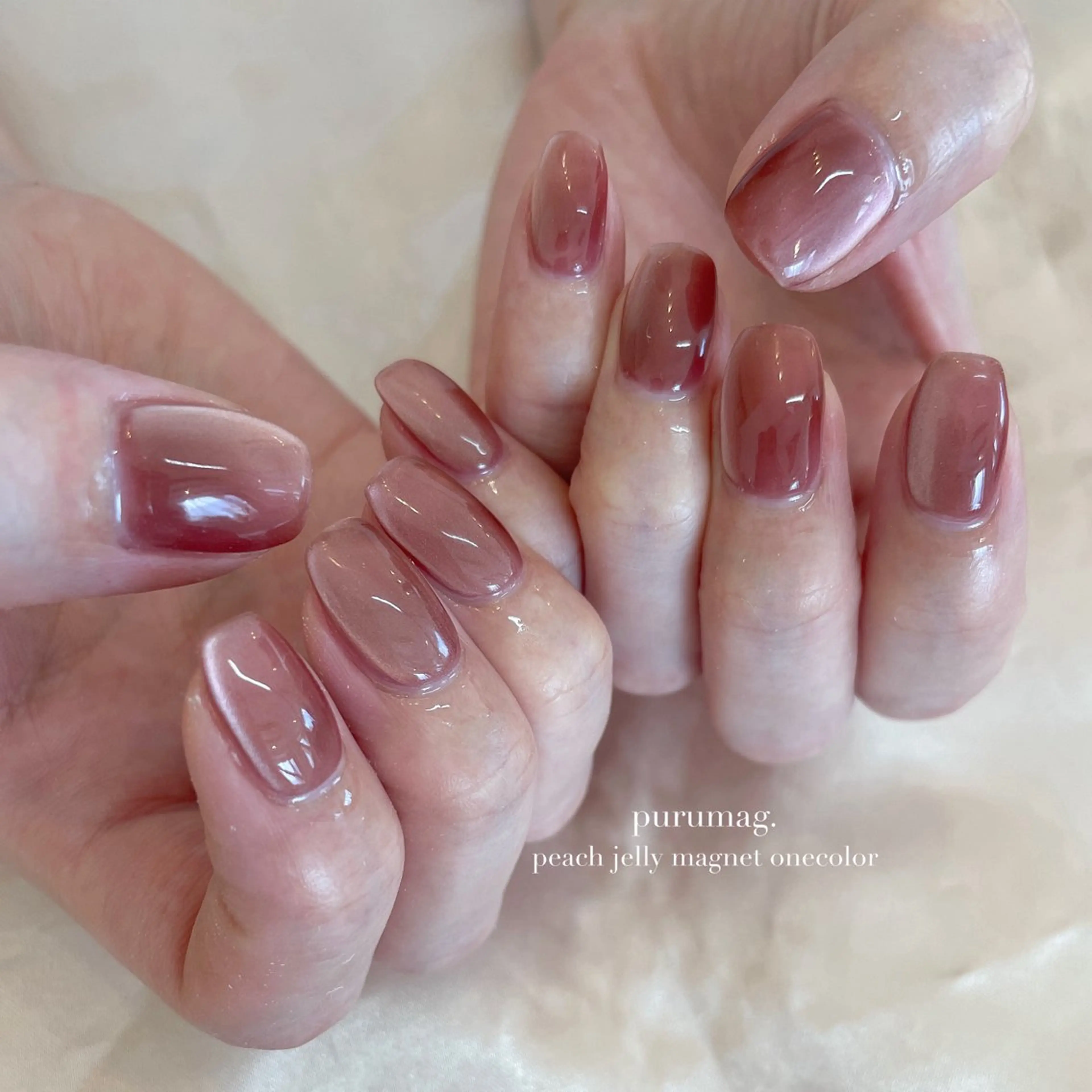 ネイル essence所属・pétit maakoのネイルデザイン