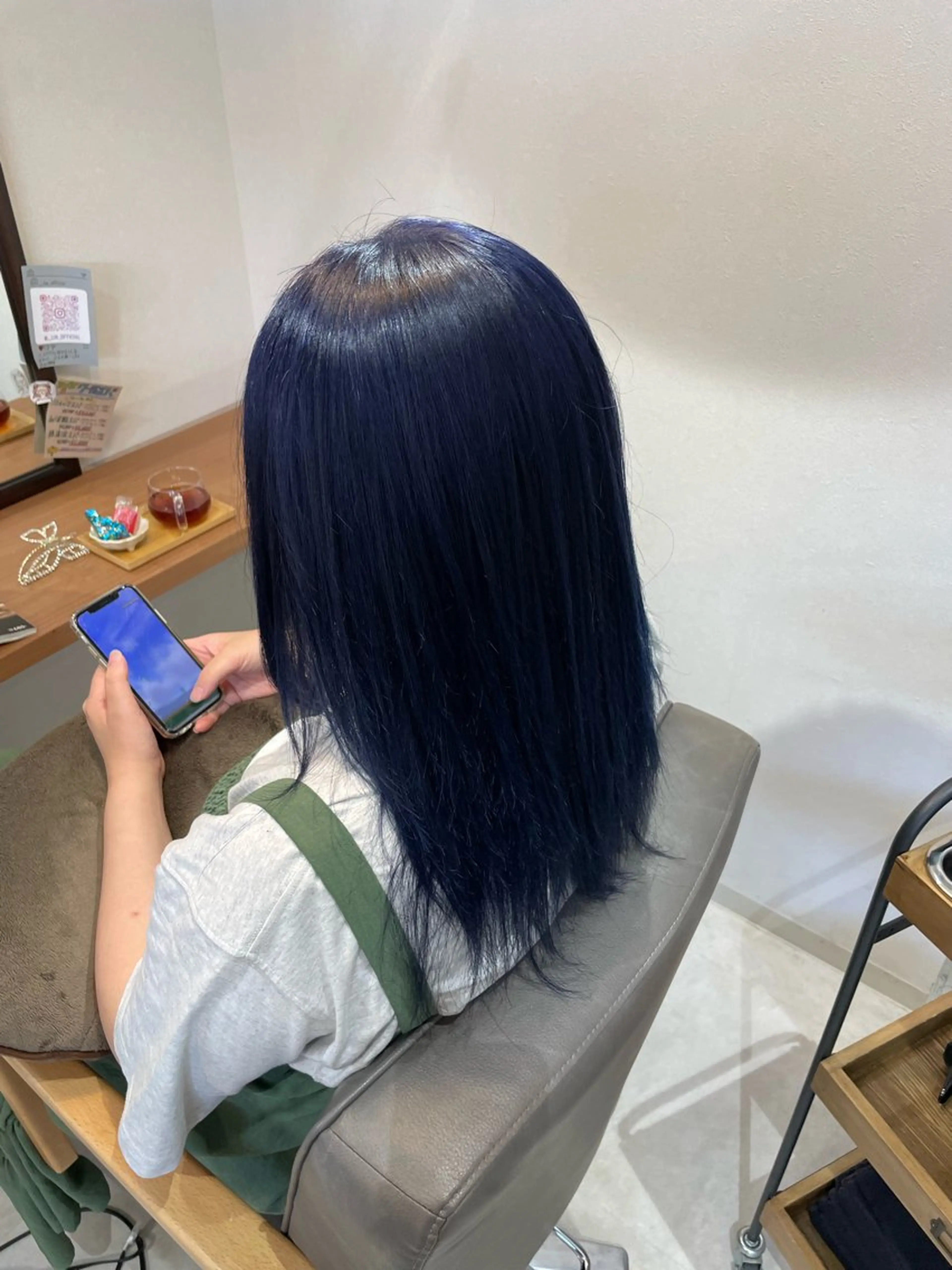 ミディアム カラー ブルーカラー ラベンダーカラー ヘアカラー トリートメント ayaka |トレンドヘアのヘアスタイル