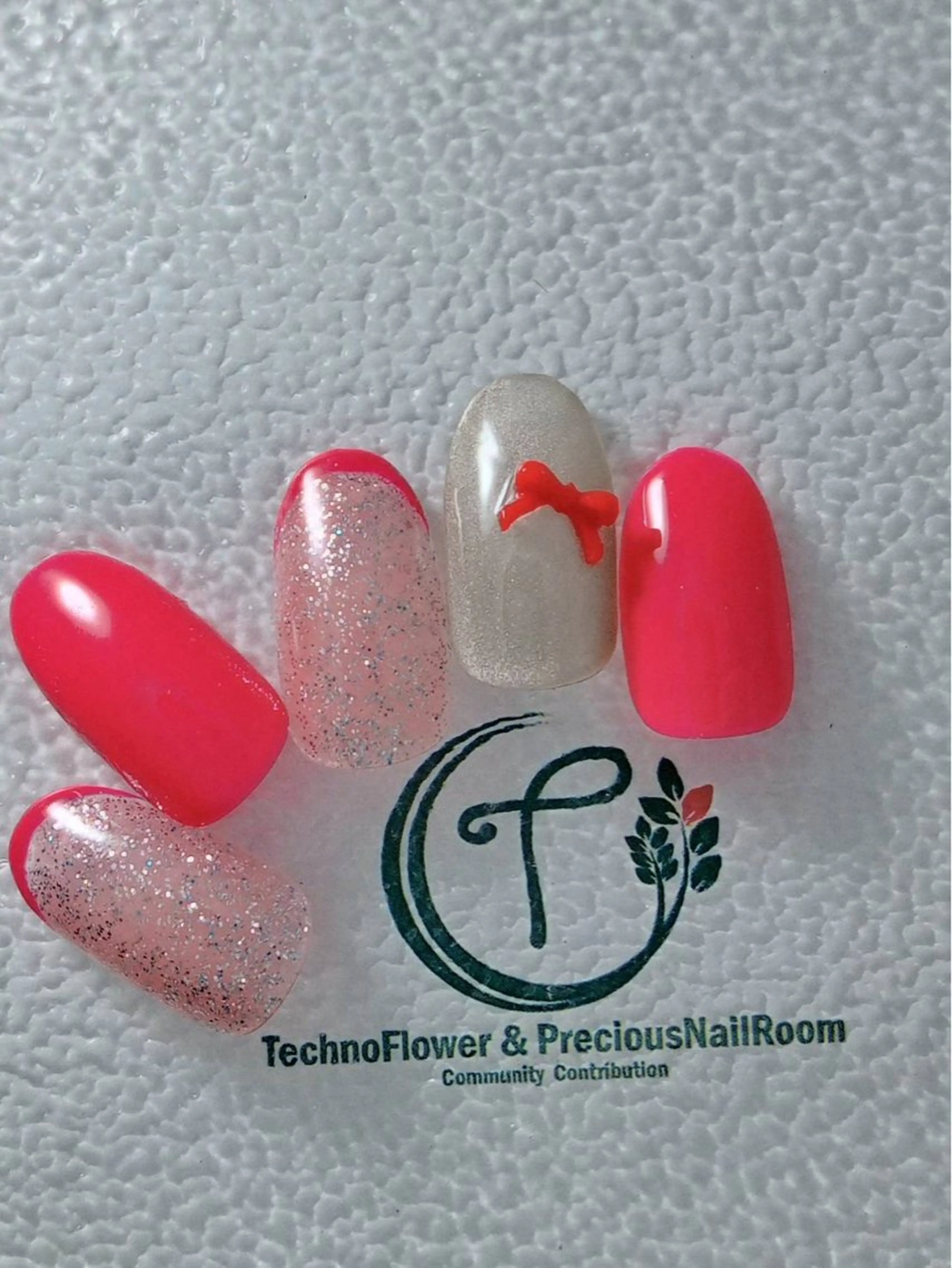 ネイル フラワーネイル ハンドネイル precious nail room所属・precious nail  roomのネイルデザイン