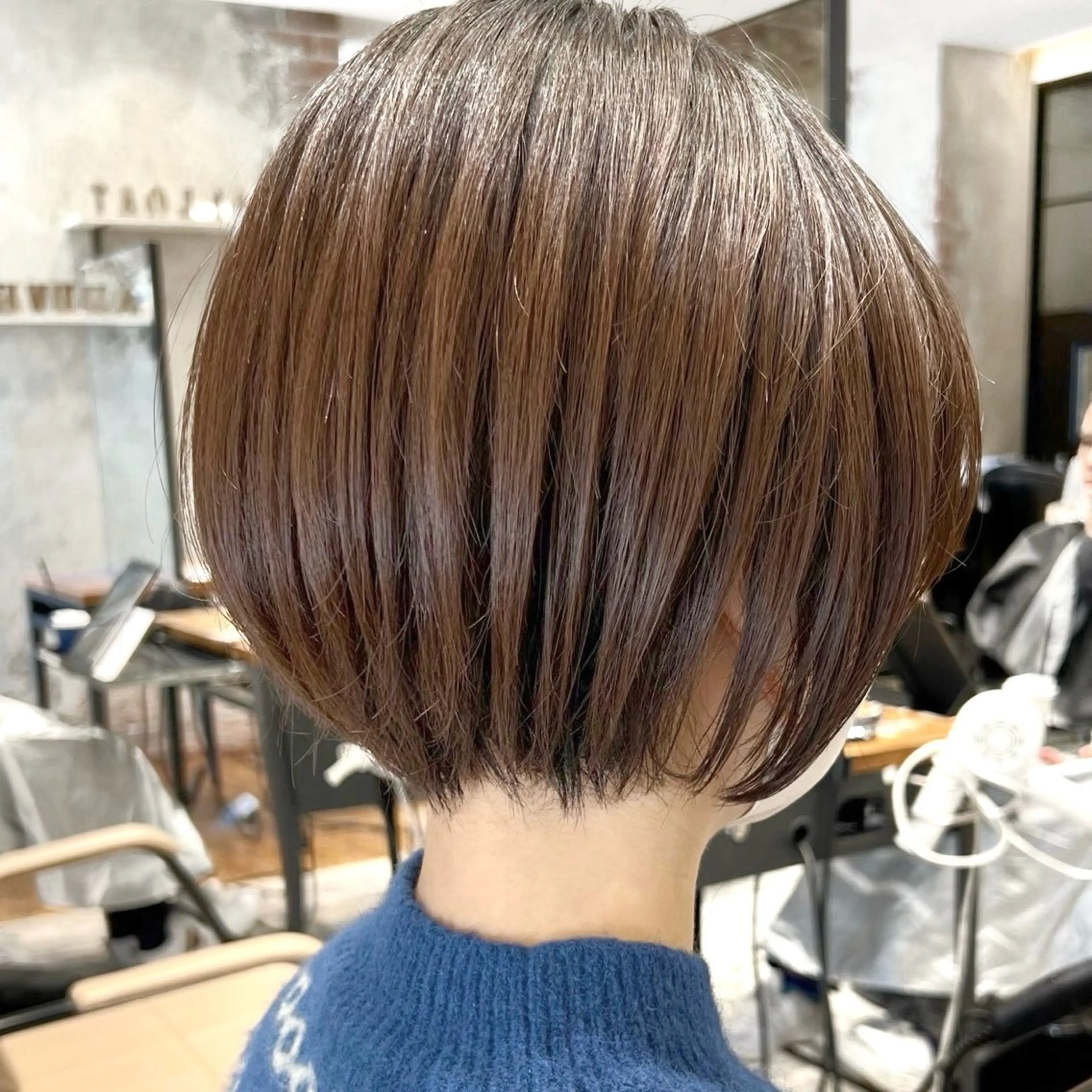 ショート カラー カット トリートメント 💍新宿ショート 💍岩田莉奈のヘアスタイル