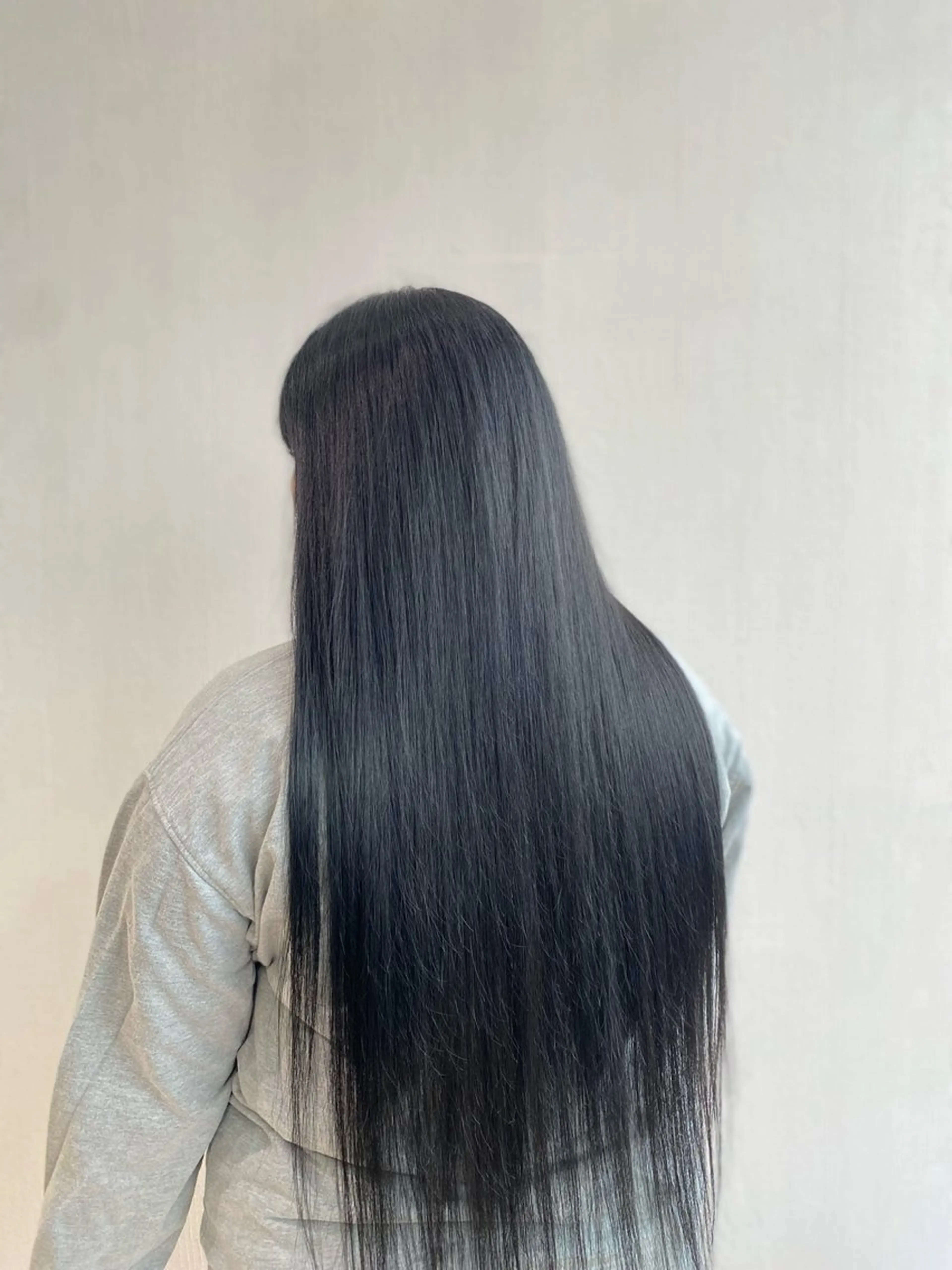 ロング カラー 黒髪 ヘアカラー トリートメント 杉森 蘭琉のヘアスタイル