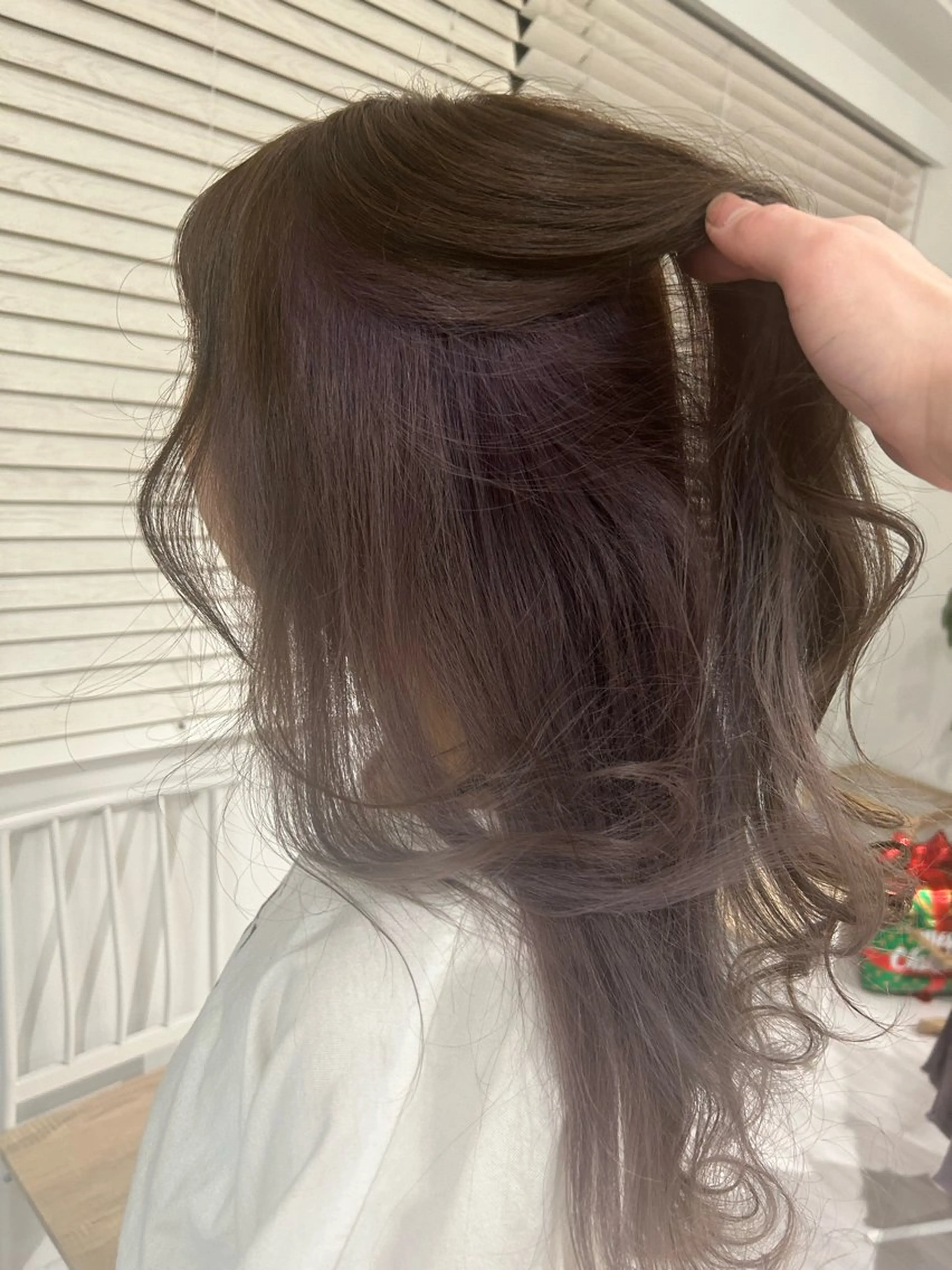 ロング カラー インナーカラー ラベンダーカラー ラベンダーピンク ピンクカラー オリーブ・赤み消し 💚MAKOTO💚のヘアスタイル
