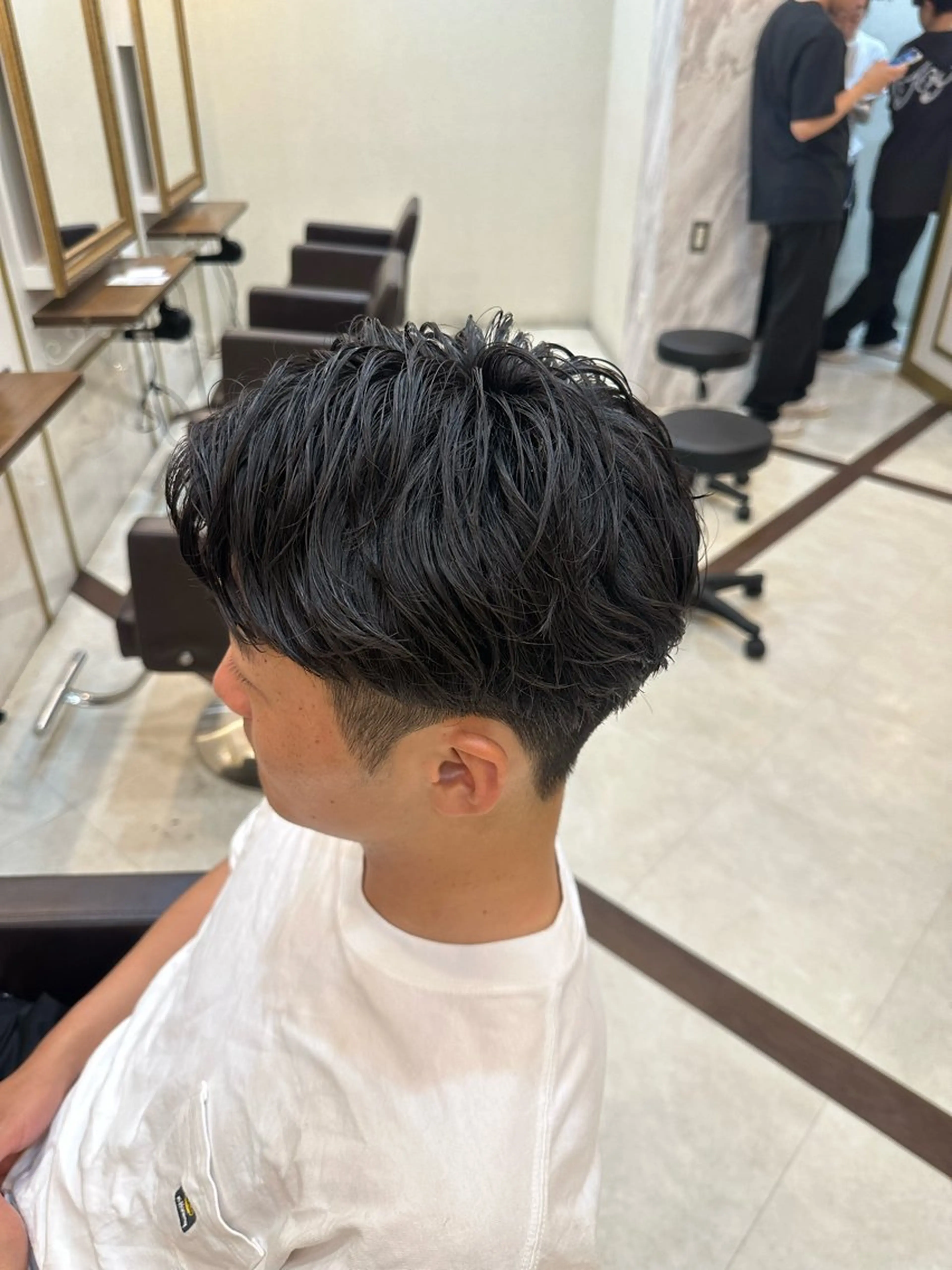 パーマ メンズ 松井 珠莉のヘアスタイル