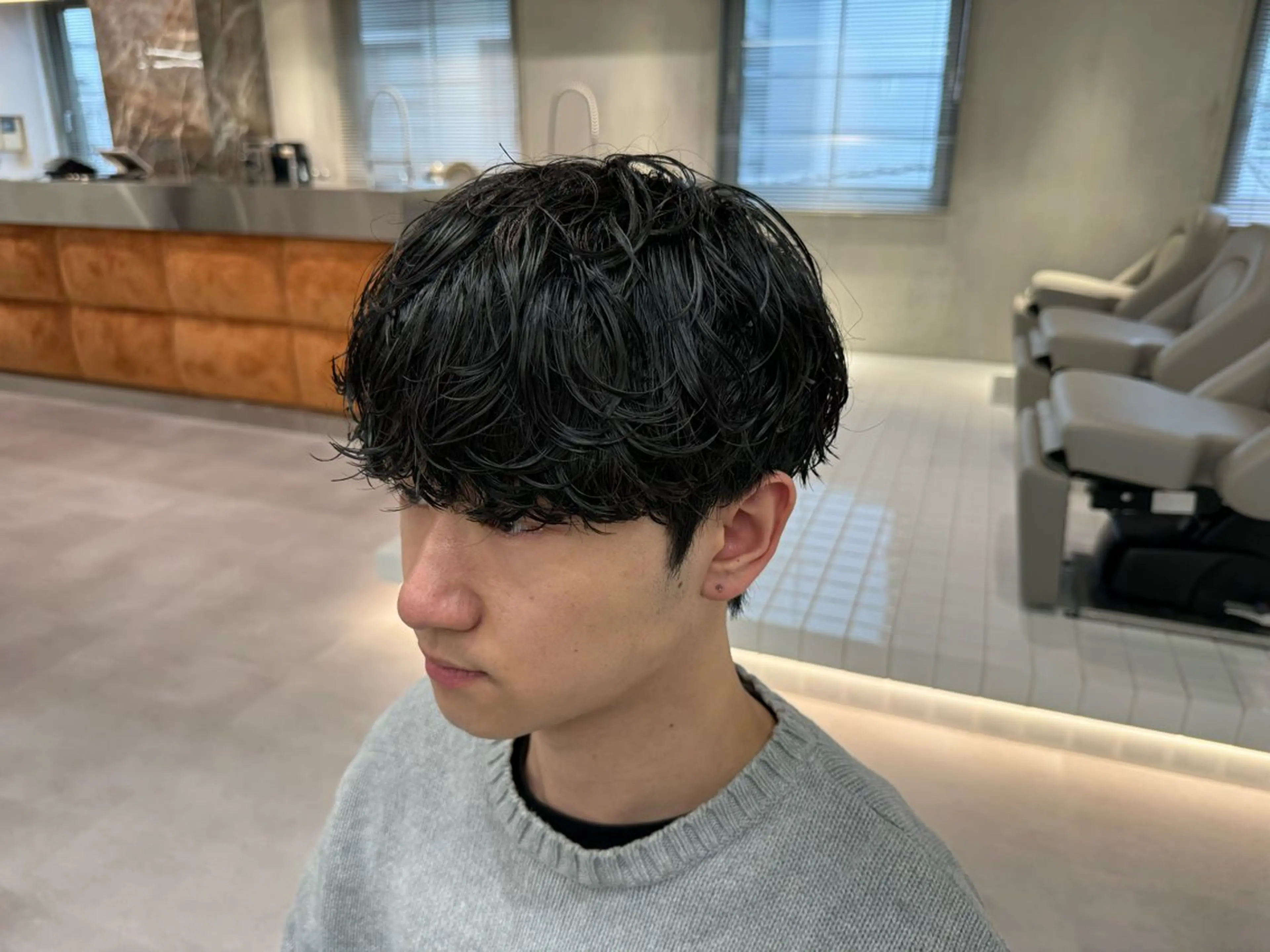 ショート パーマ メンズ 波巻きスパイラルパー マ/シャドウパーマ駿のヘアスタイル