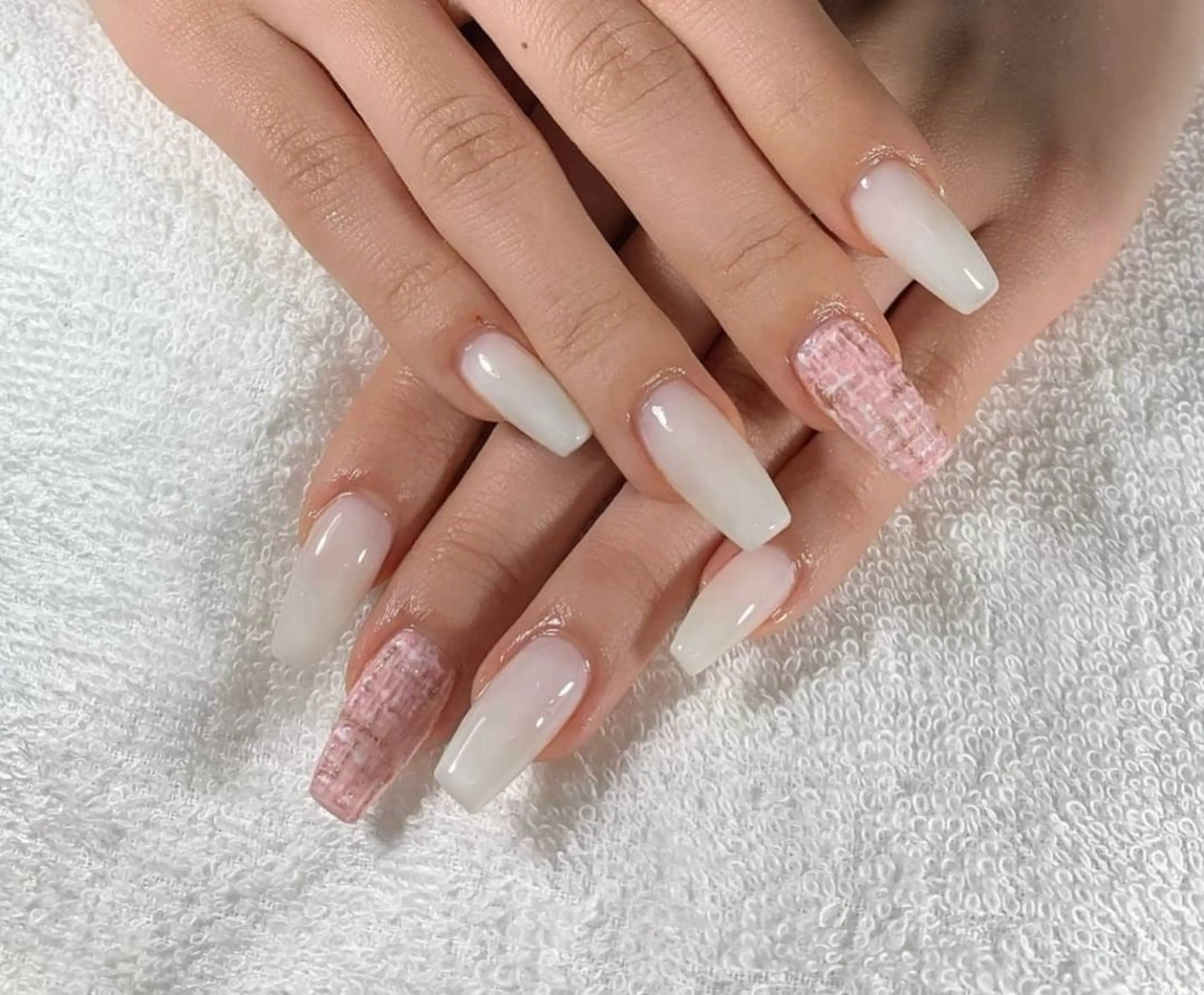 ネイル MHR nailのネイルデザイン