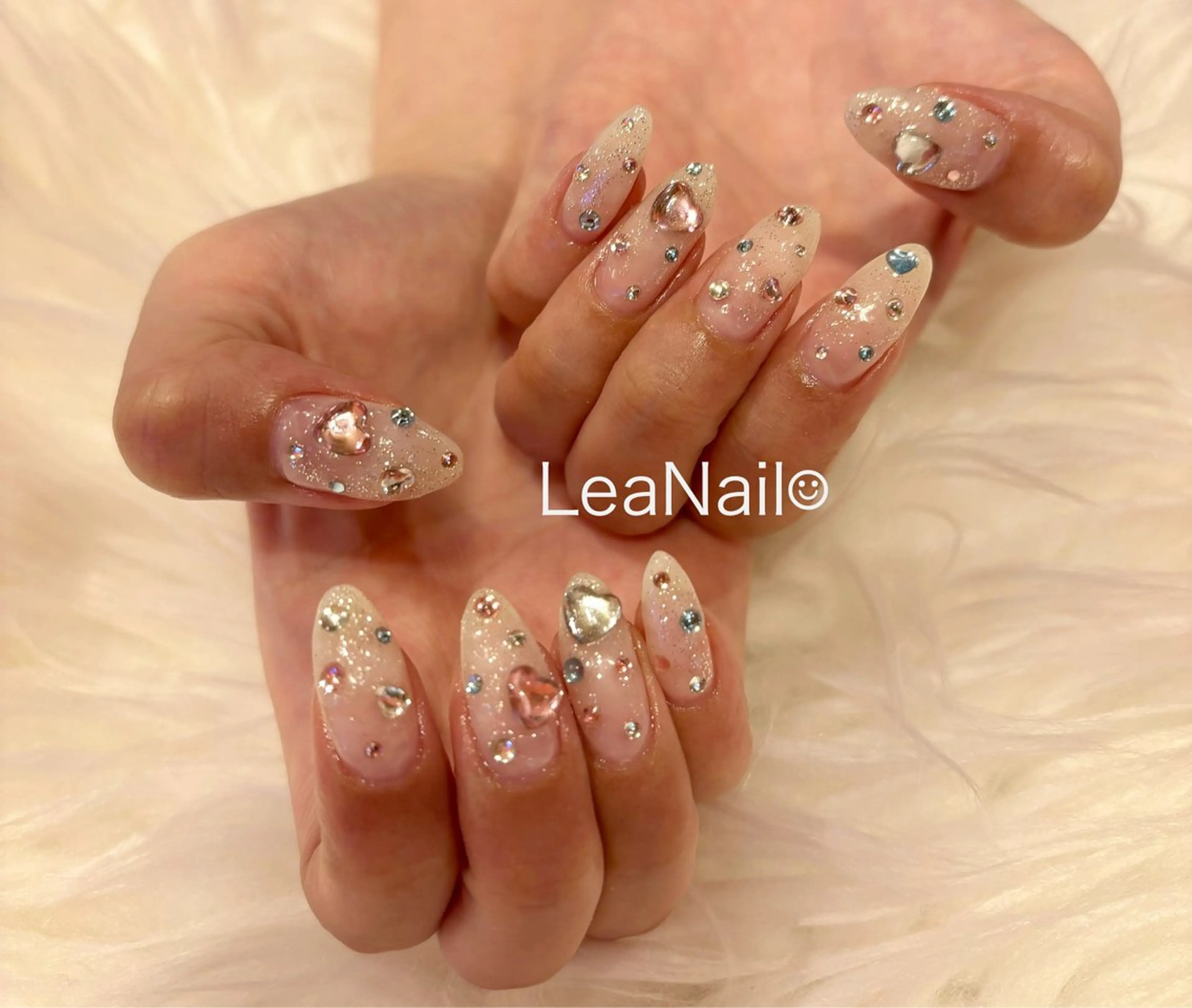 ネイル キラキラネイル 水色 ピンク Lea Nailのネイルデザイン