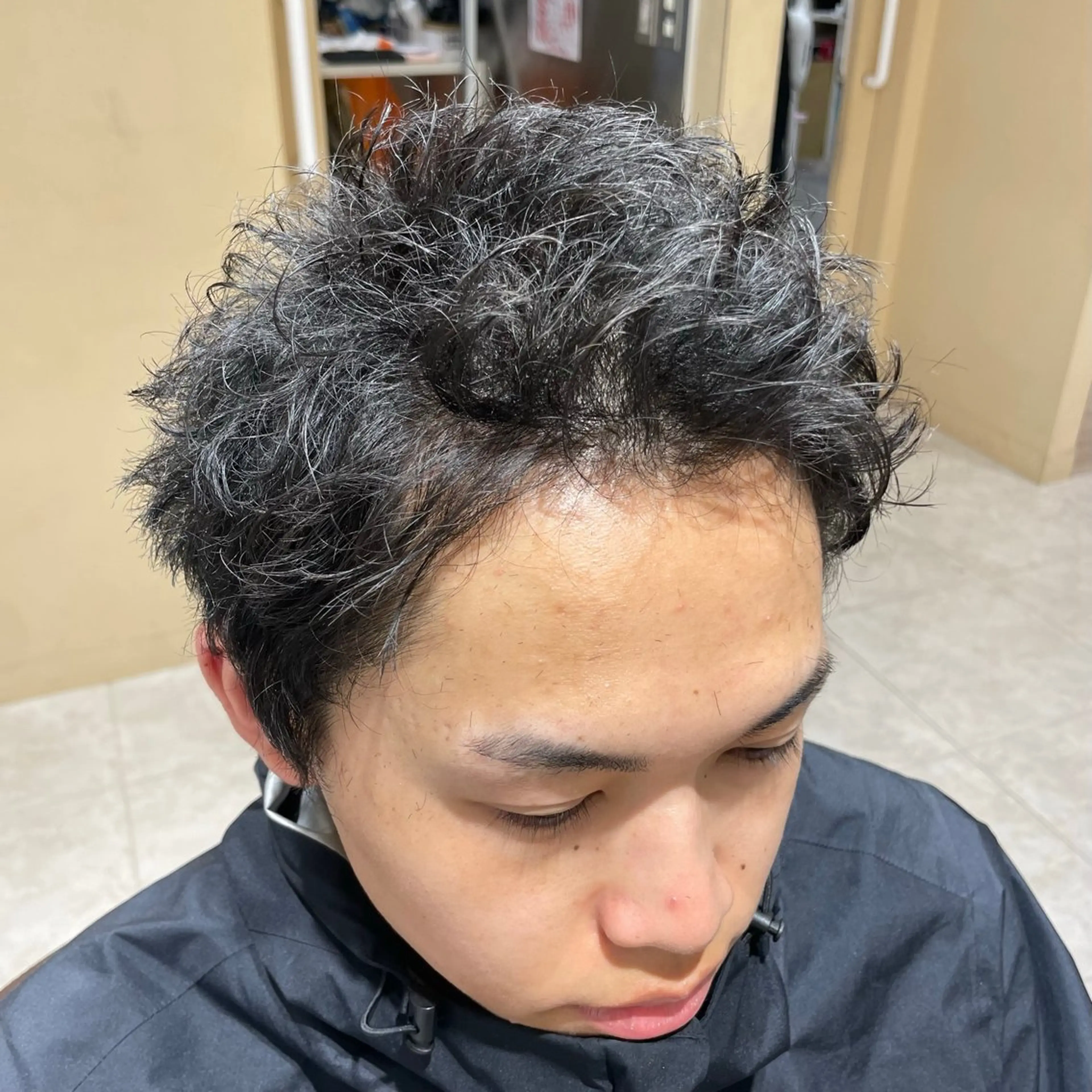 メンズ スパイキーショート 大島 一希のヘアスタイル