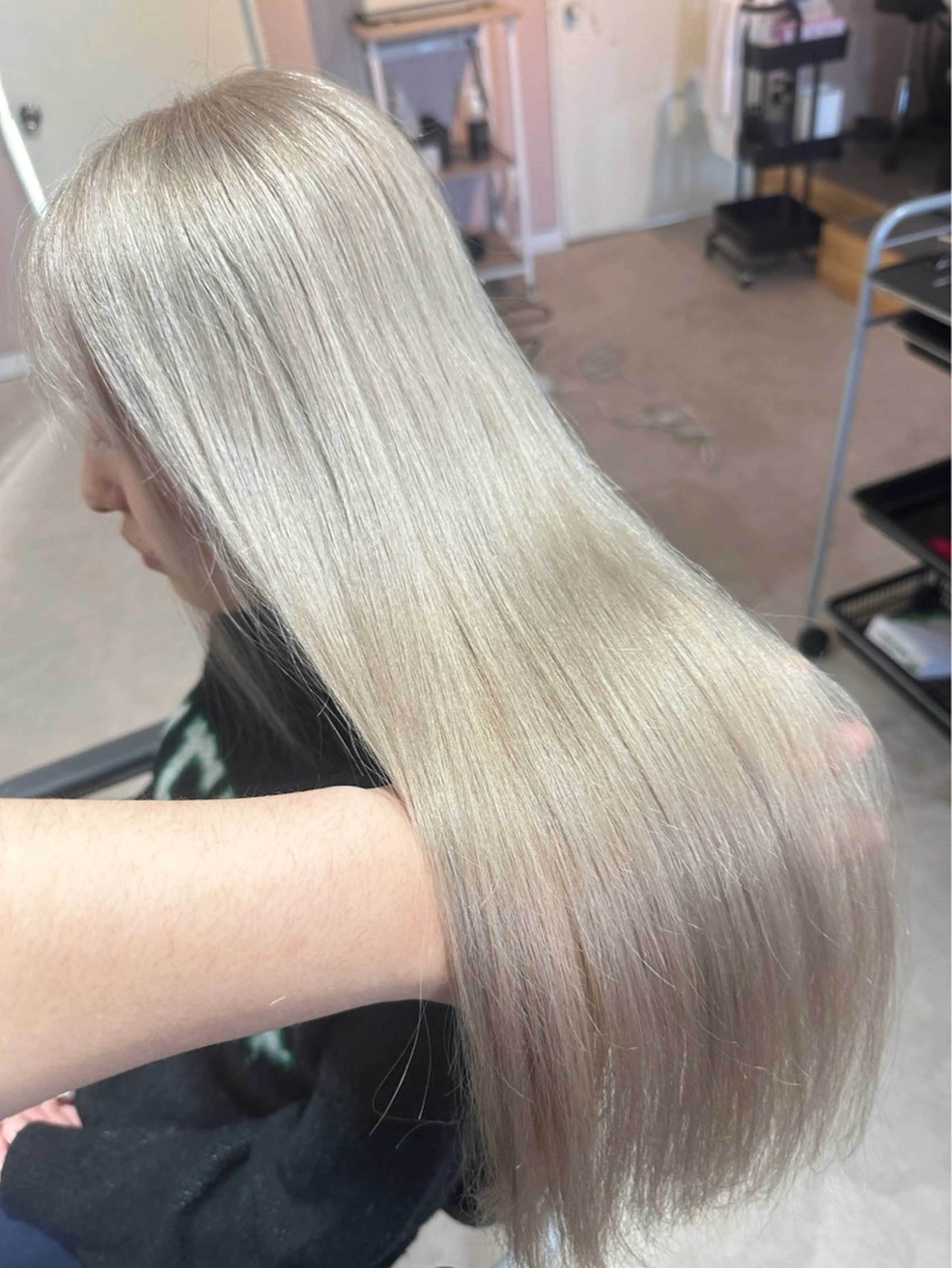 ロング 髪質改善 suii..hair designのヘアスタイル