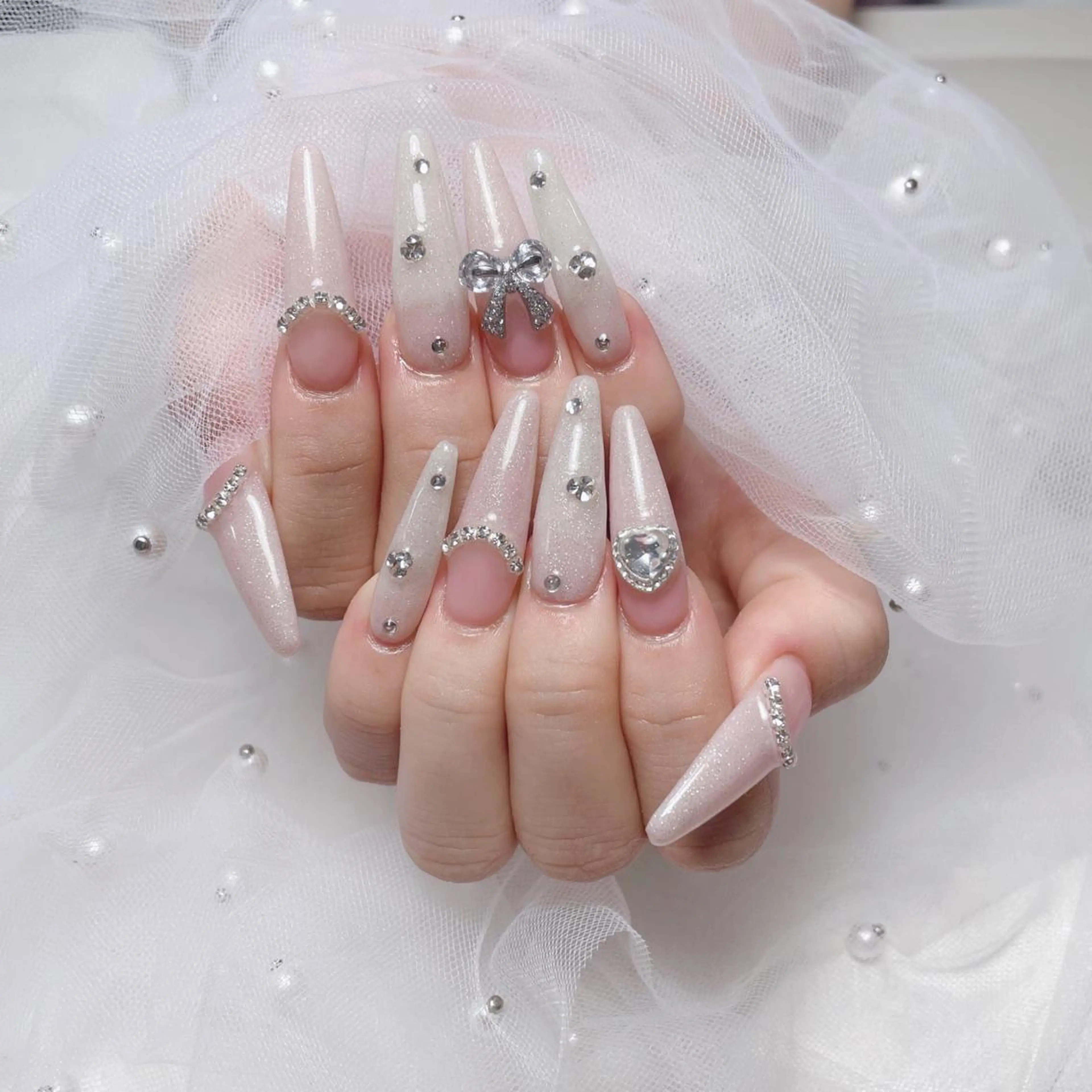 ネイル ハンドネイル uuネイルサロン所属・uu ネイルサロン関内🌼のネイルデザイン