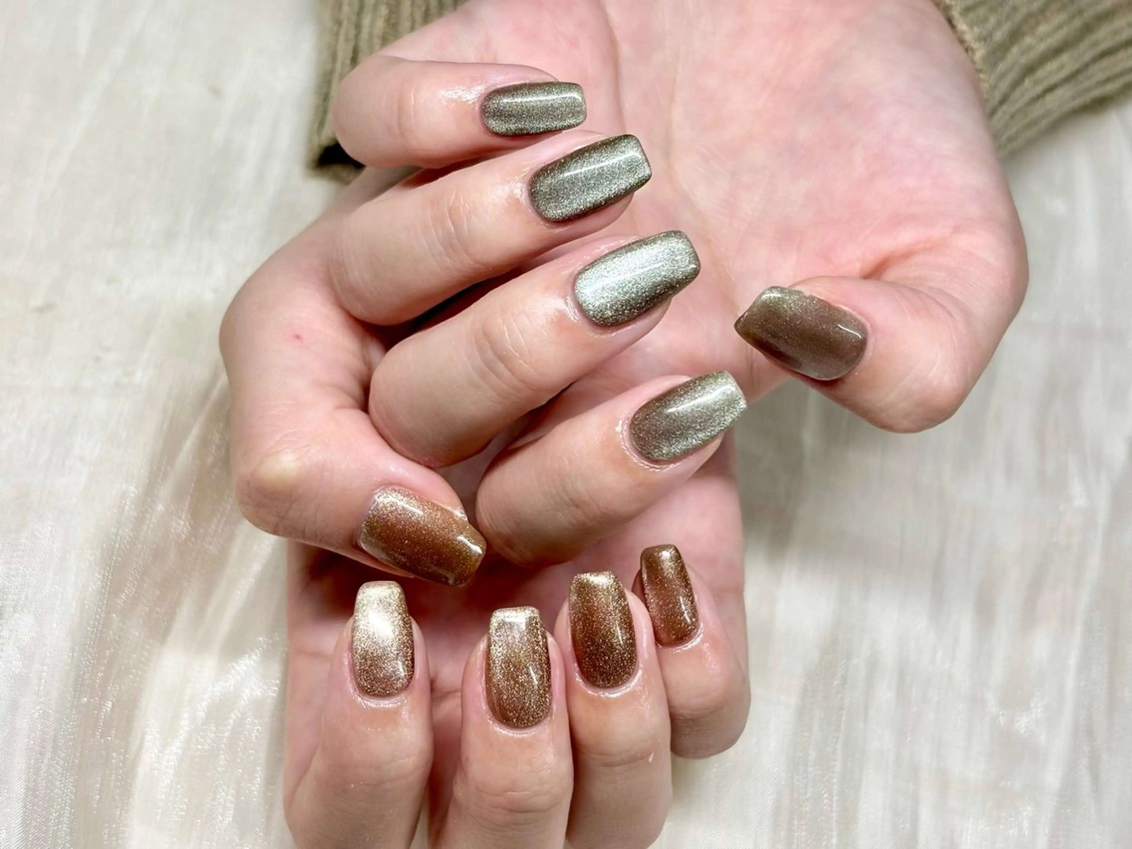 ネイル マグネットネイル ニュアンスネイル N.KIRARI hanaのネイルデザイン