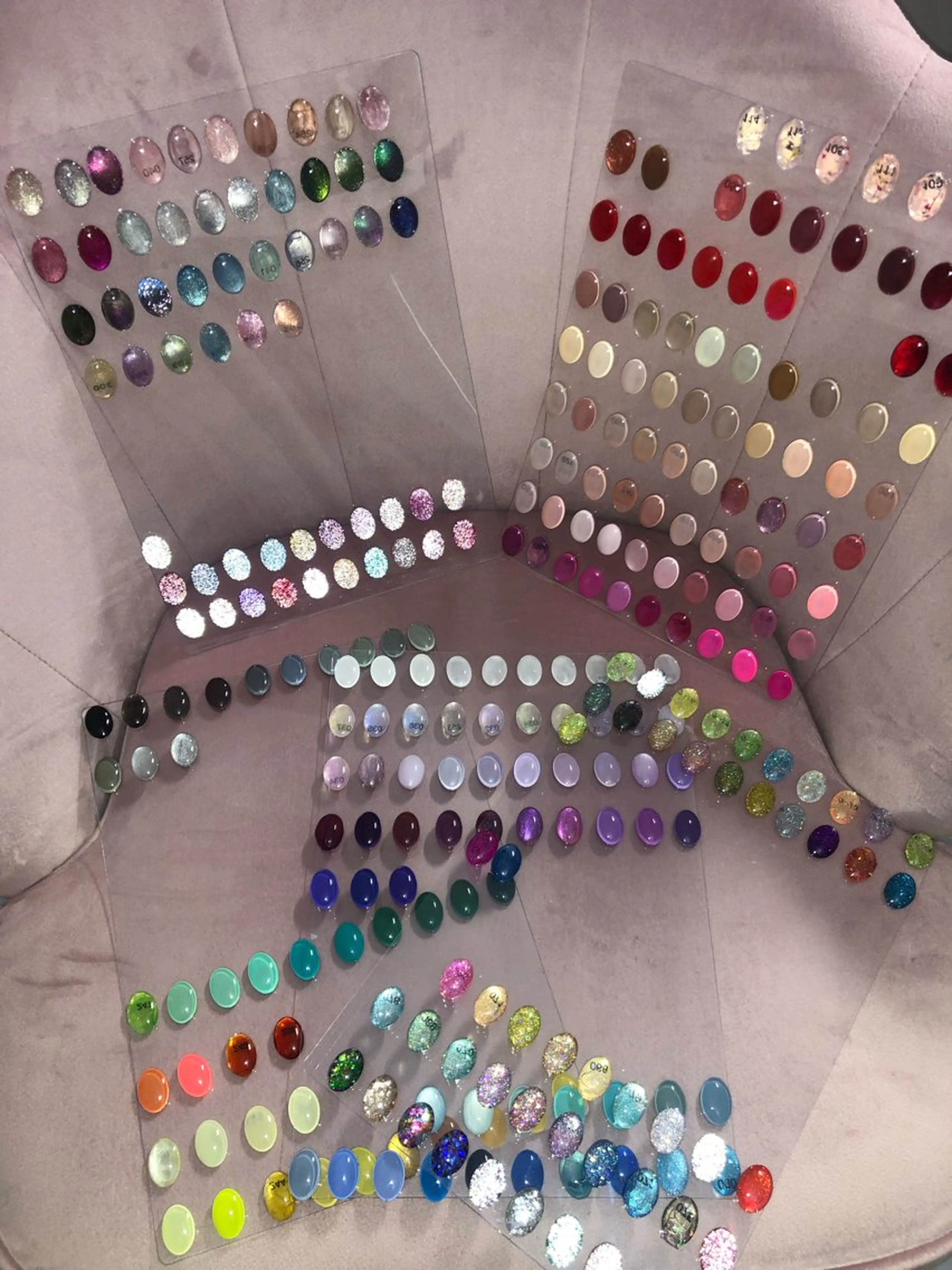 ネイル nailsalon younail所属・ネイリスト よっちゃんのネイルデザイン