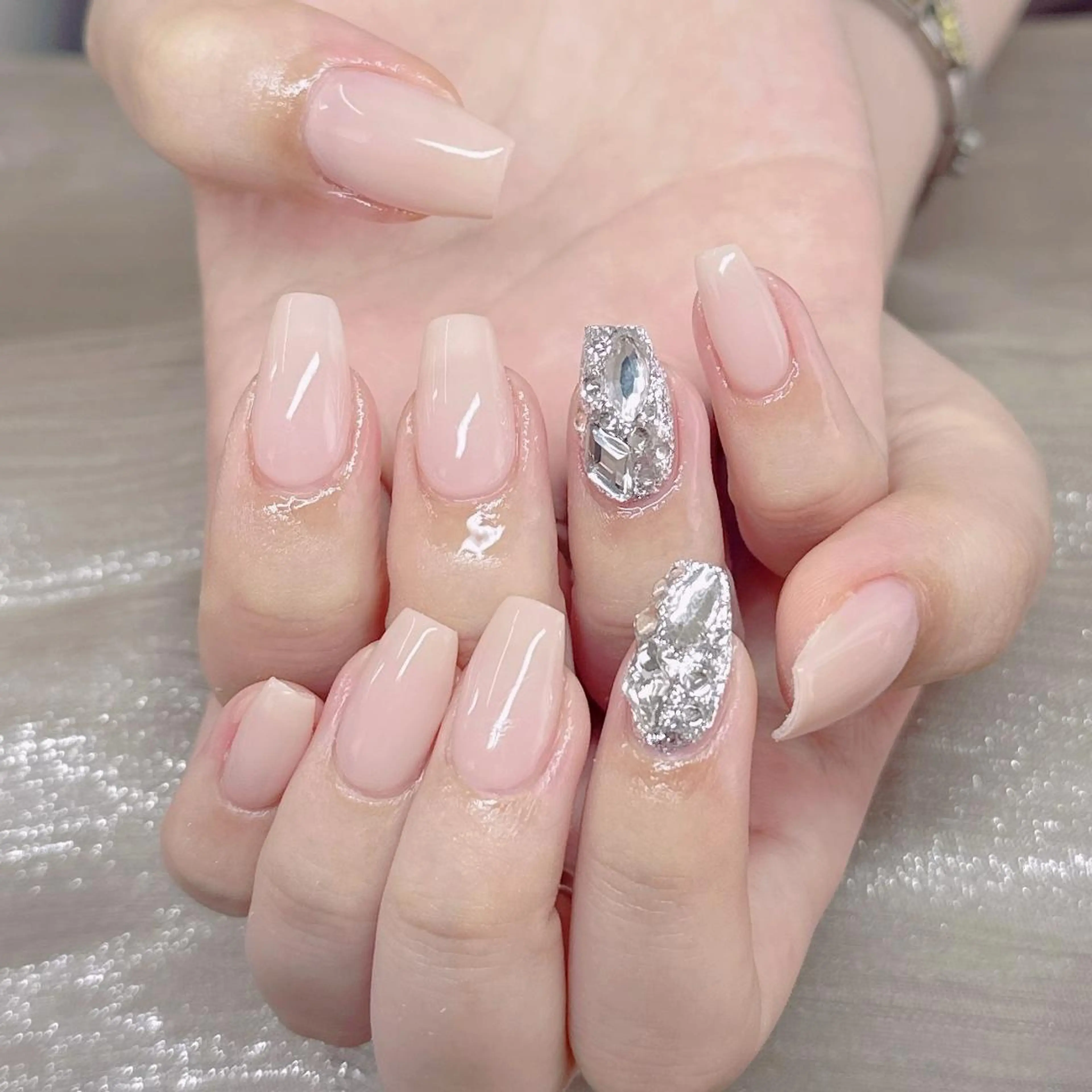 ネイル 七海 🎀のネイルデザイン
