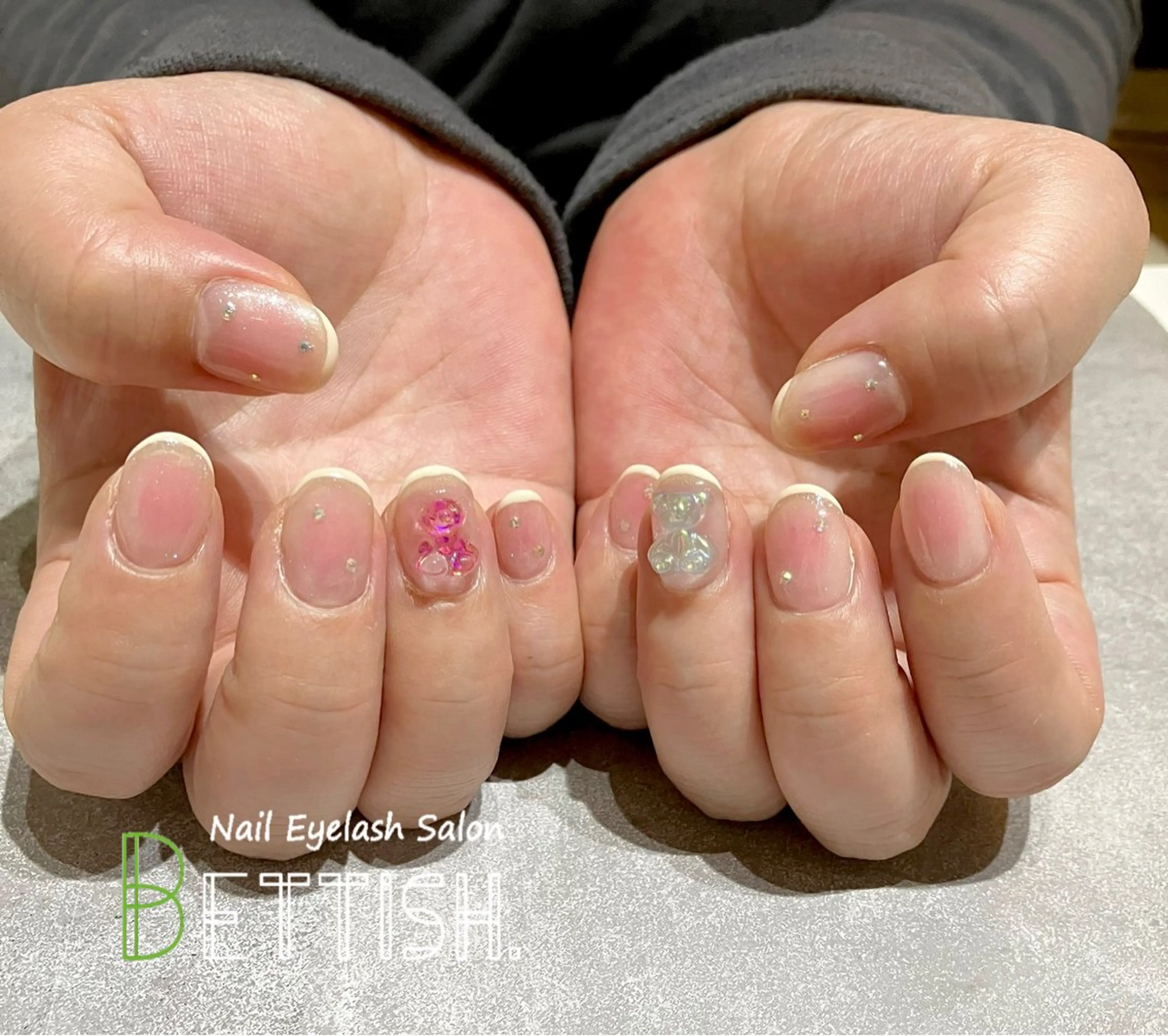 ネイル チークネイル ハンドネイル BETTISH. KUMIKO☺︎︎のネイルデザイン