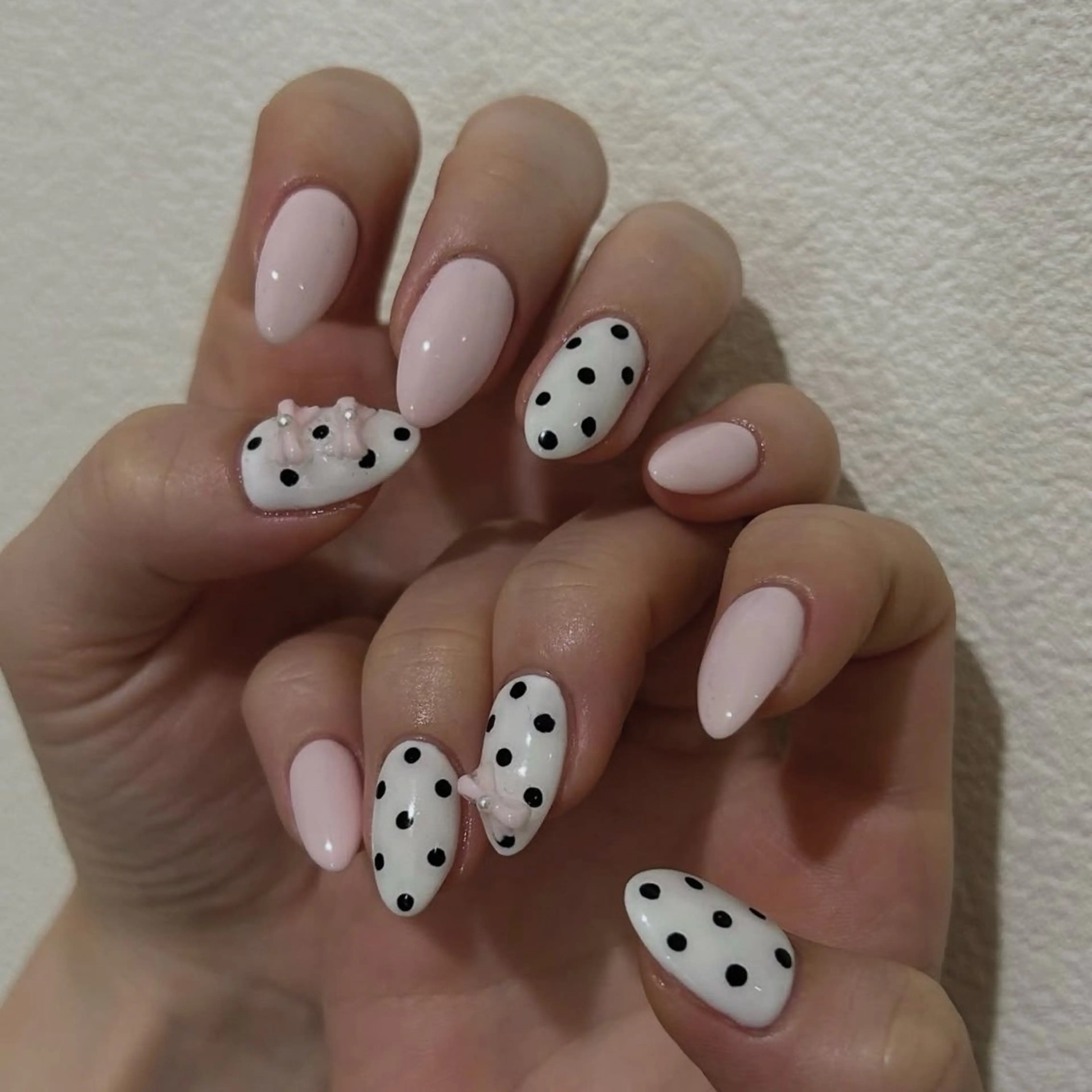 ネイル ドット フレンチネイル ガーリー 韓国ネイル ピンク ハンドネイル ハンドケア lyly.nail所属・lylynail YUUKAのネイルデザイン