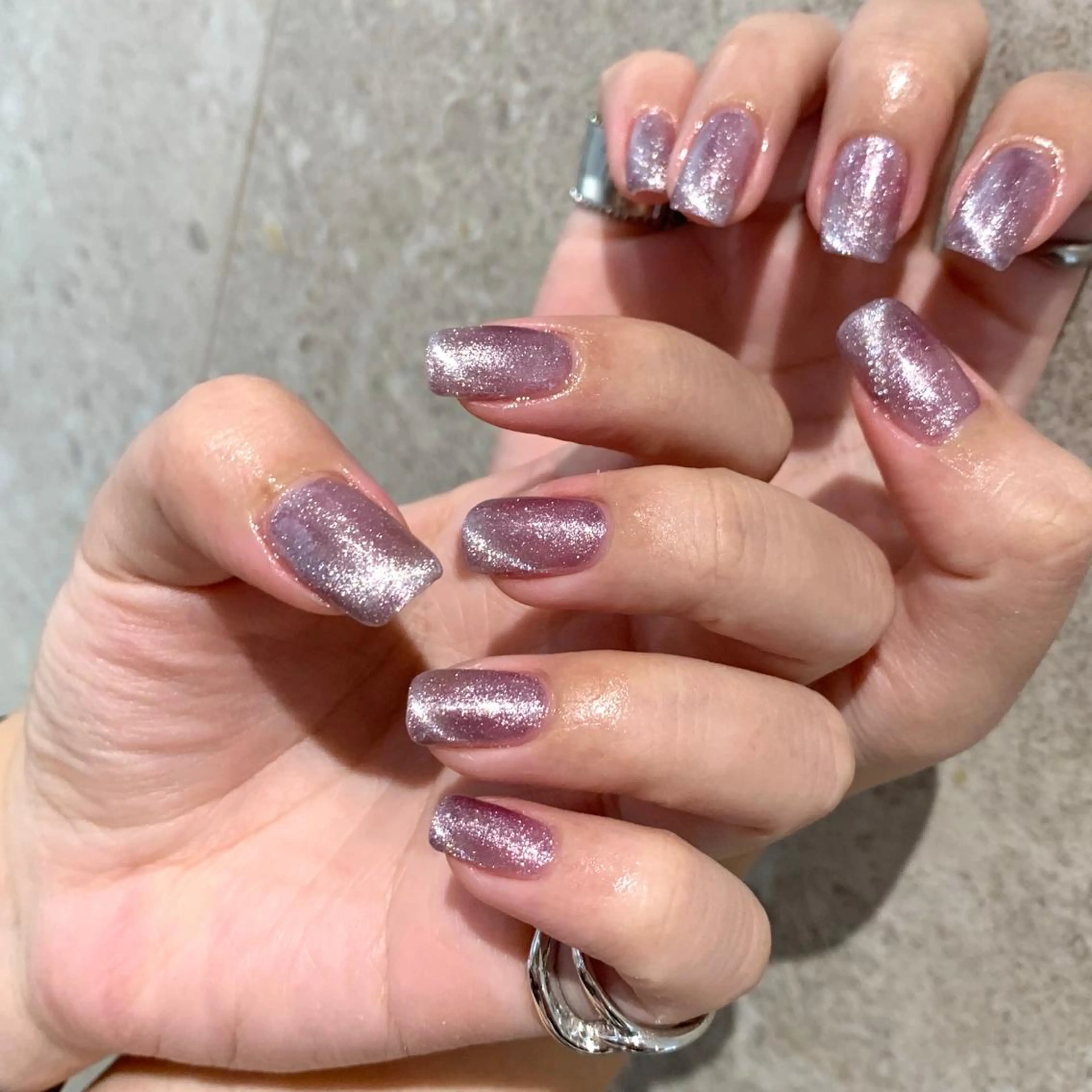 ネイル マグネットネイル パープル ハンドネイル ハンドケア esby Loely MIZUKIのネイルデザイン