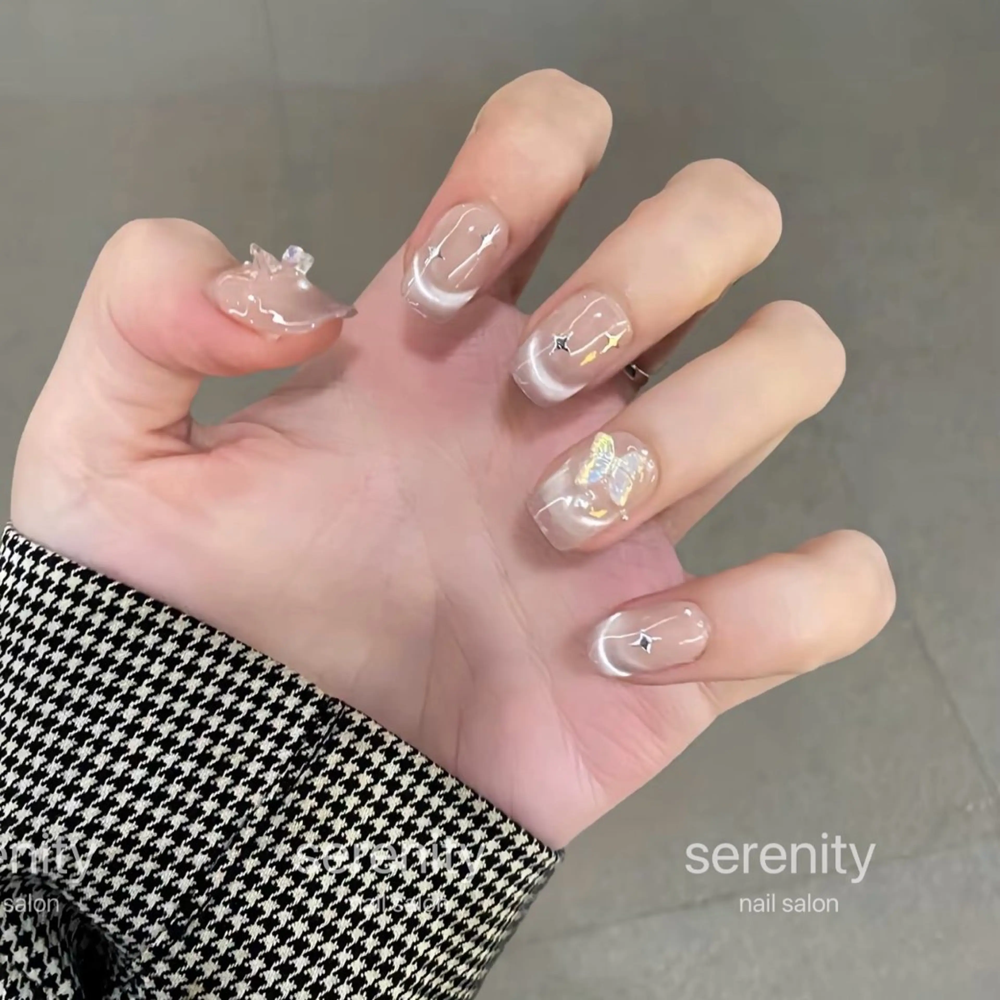 ネイル ✨Serenity ワンホンネイルのネイルデザイン