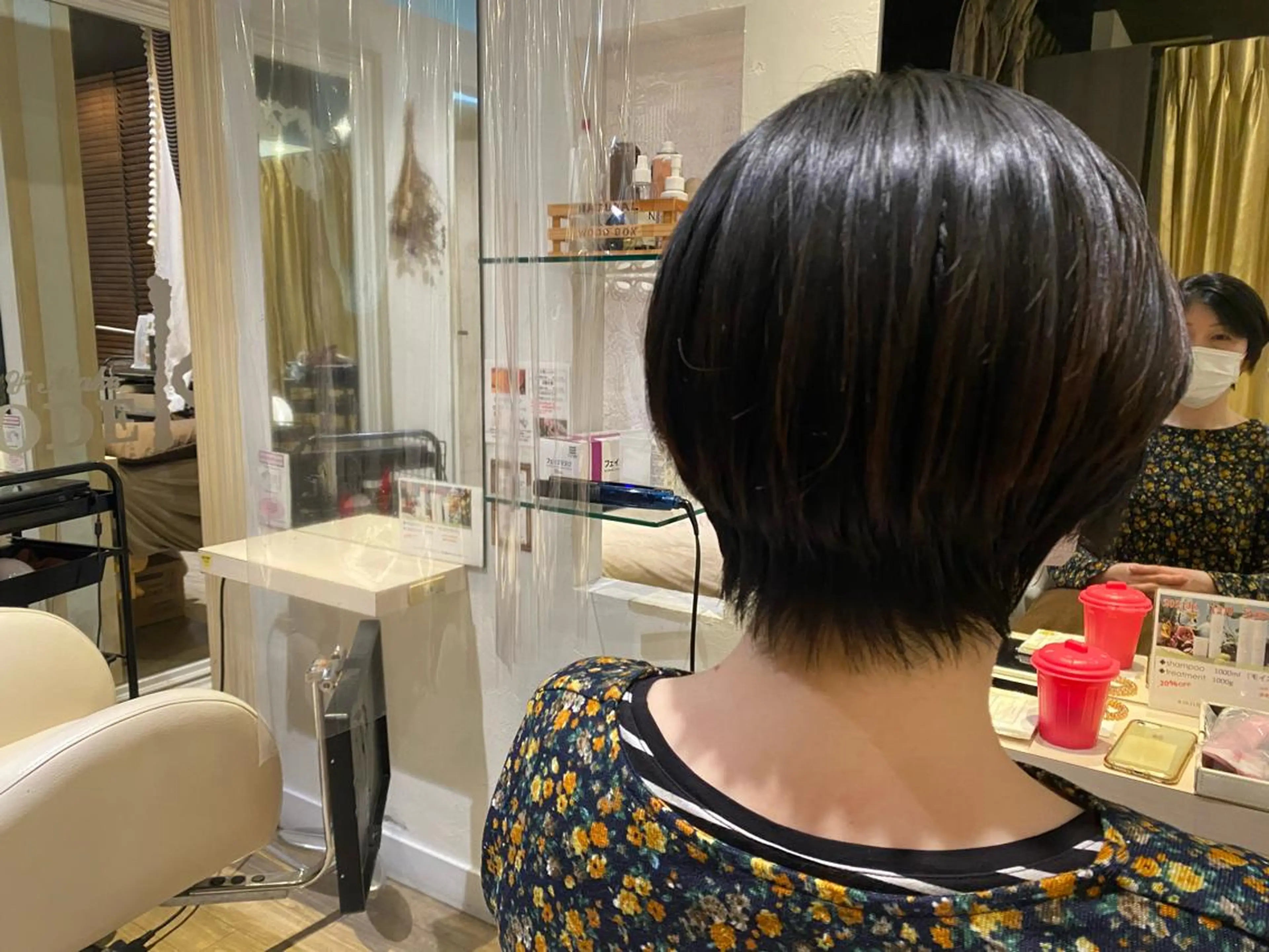 ショート 髪質改善/マツエク垢 抜け透明感カラー衣笠のヘアスタイル