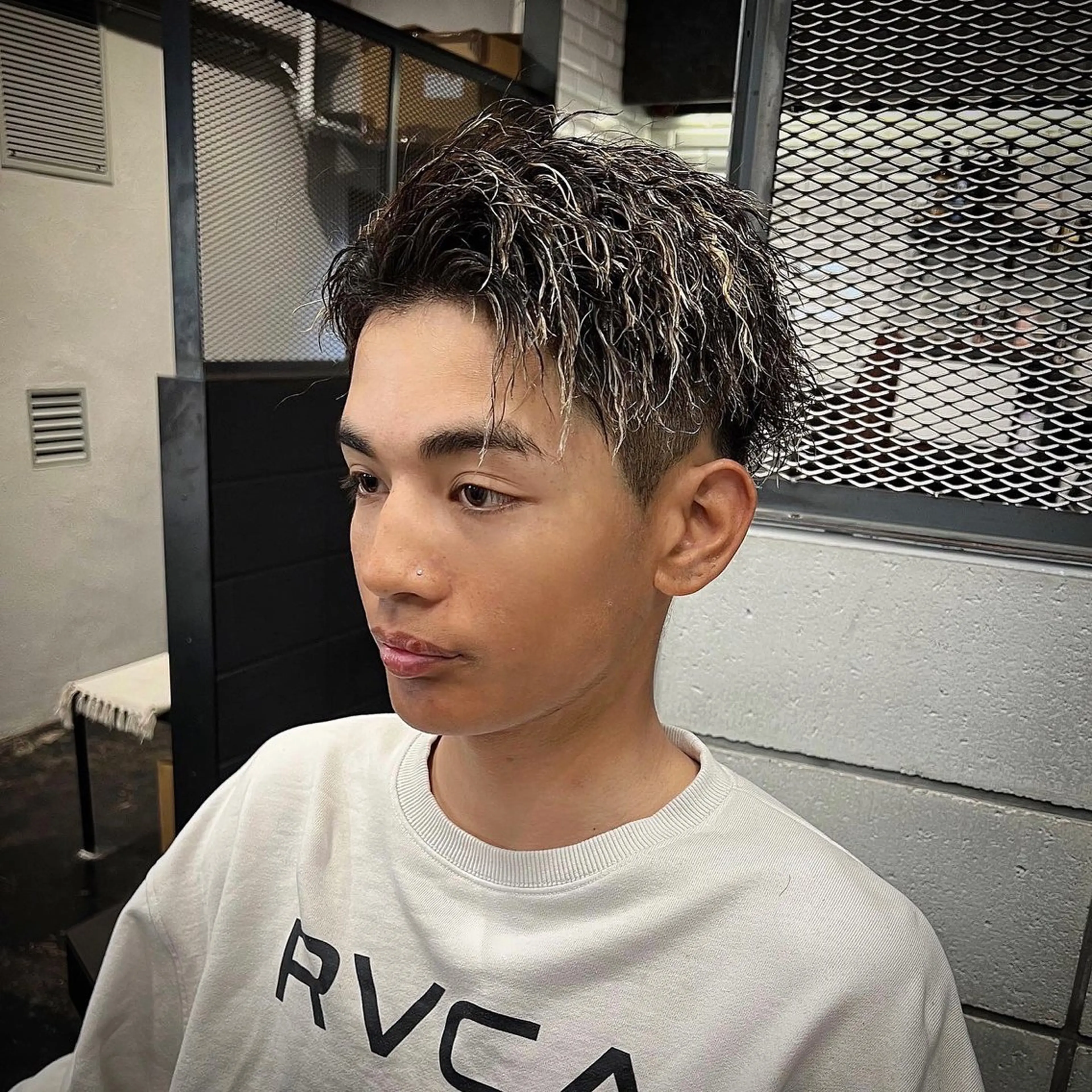 メンズ メンズメッシュ カット ヘアカラー パーマ トリートメント メンズ特化/パーマ/ ハイライト/竜成のヘアスタイル