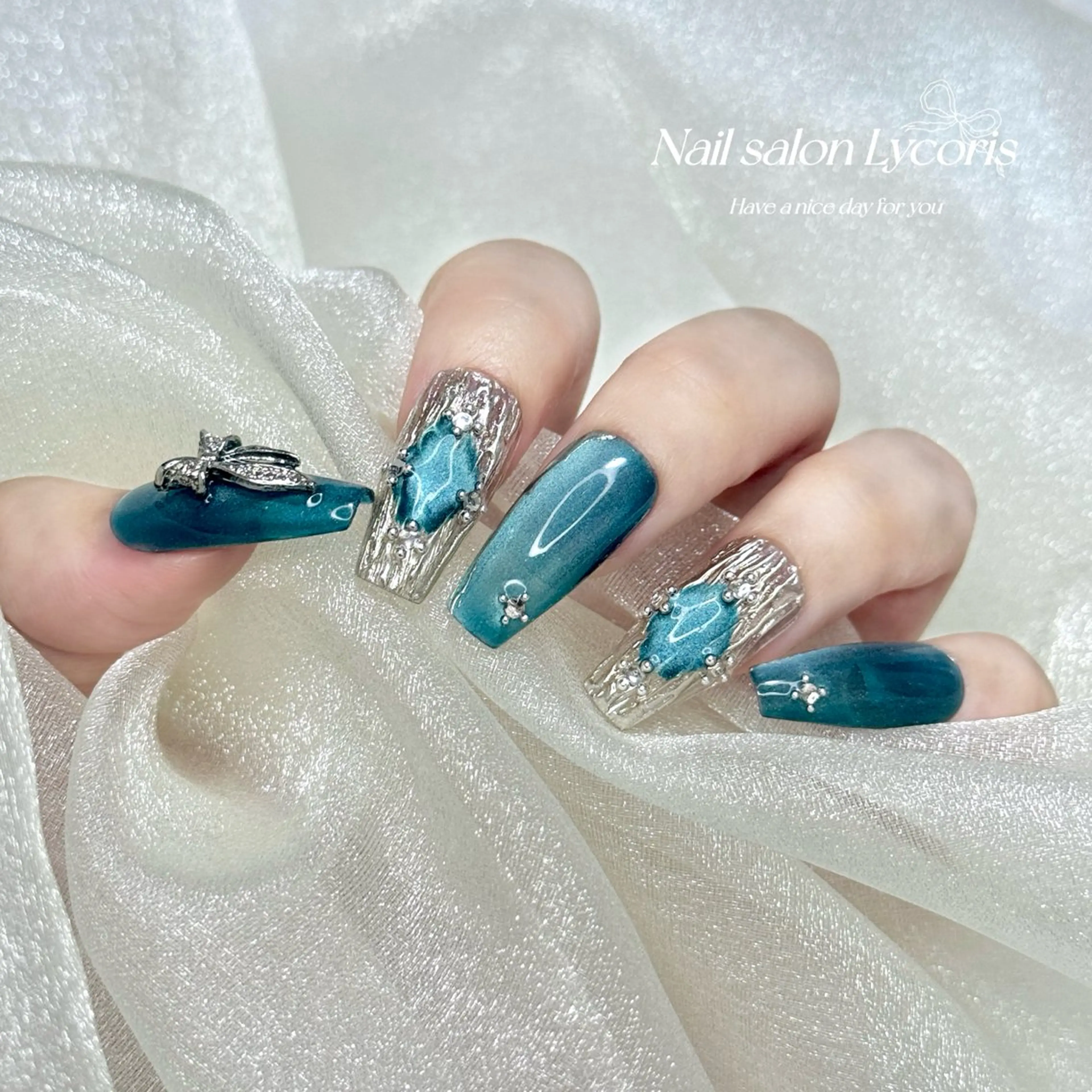 ネイル ハンドネイル Nail salon Lycoris キキのネイルデザイン