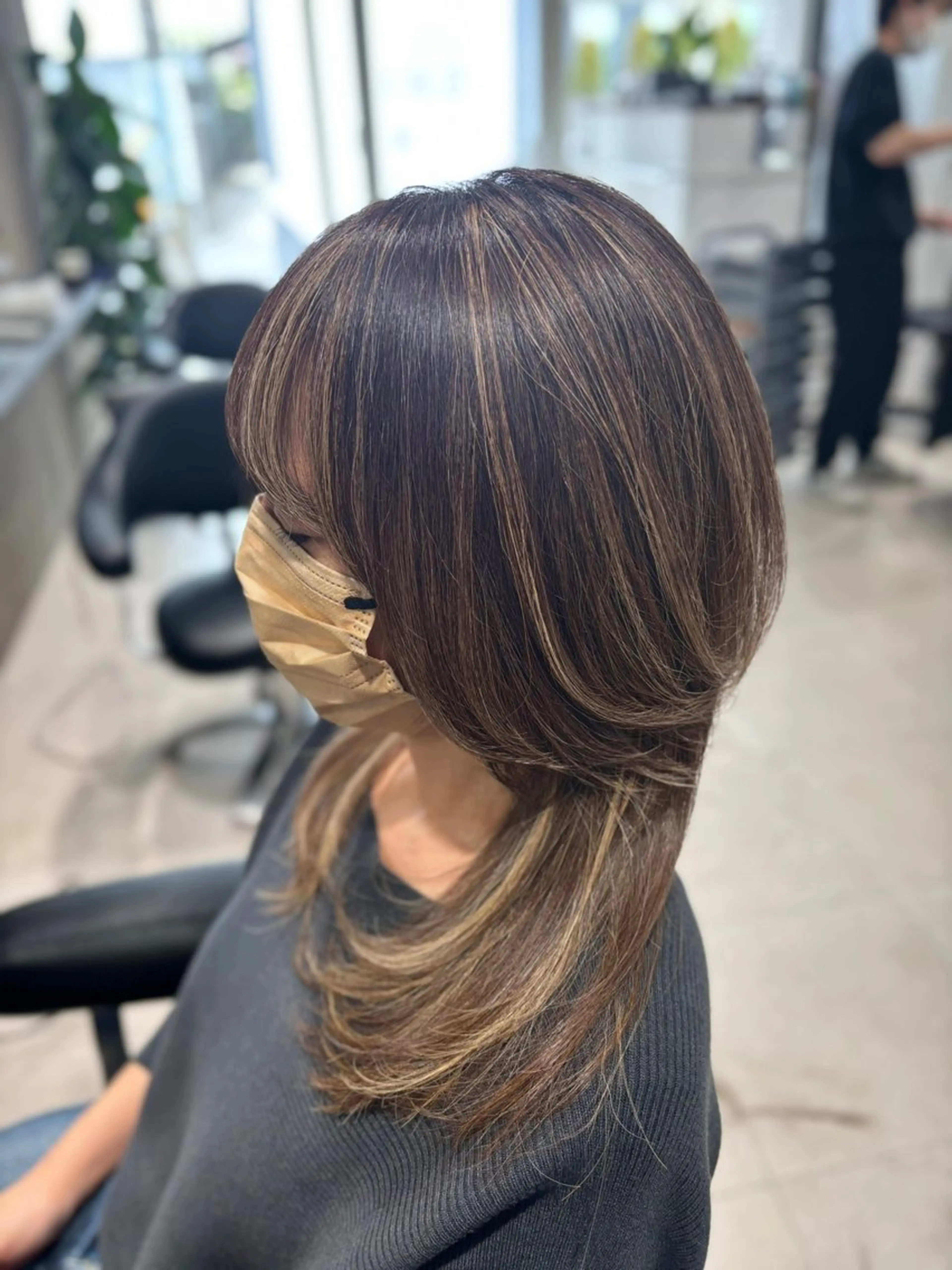 セミロング SHIAN橋本南口店所属・みやうち あやのヘアスタイル