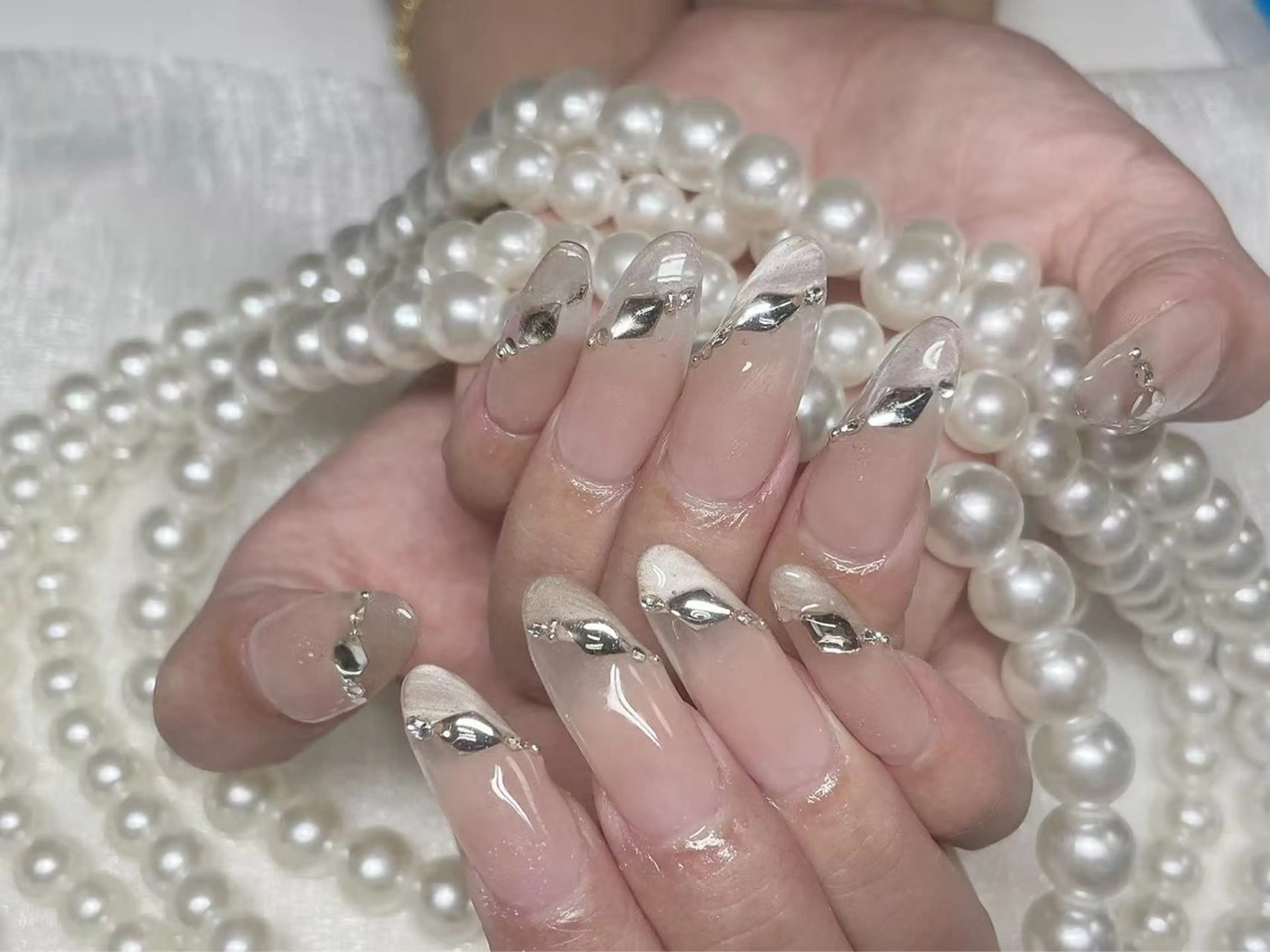 ネイル クリアネイル 成人式 フラッシュネイル フットネイル フレンチネイル 💫KASUMI 💅のネイルデザイン