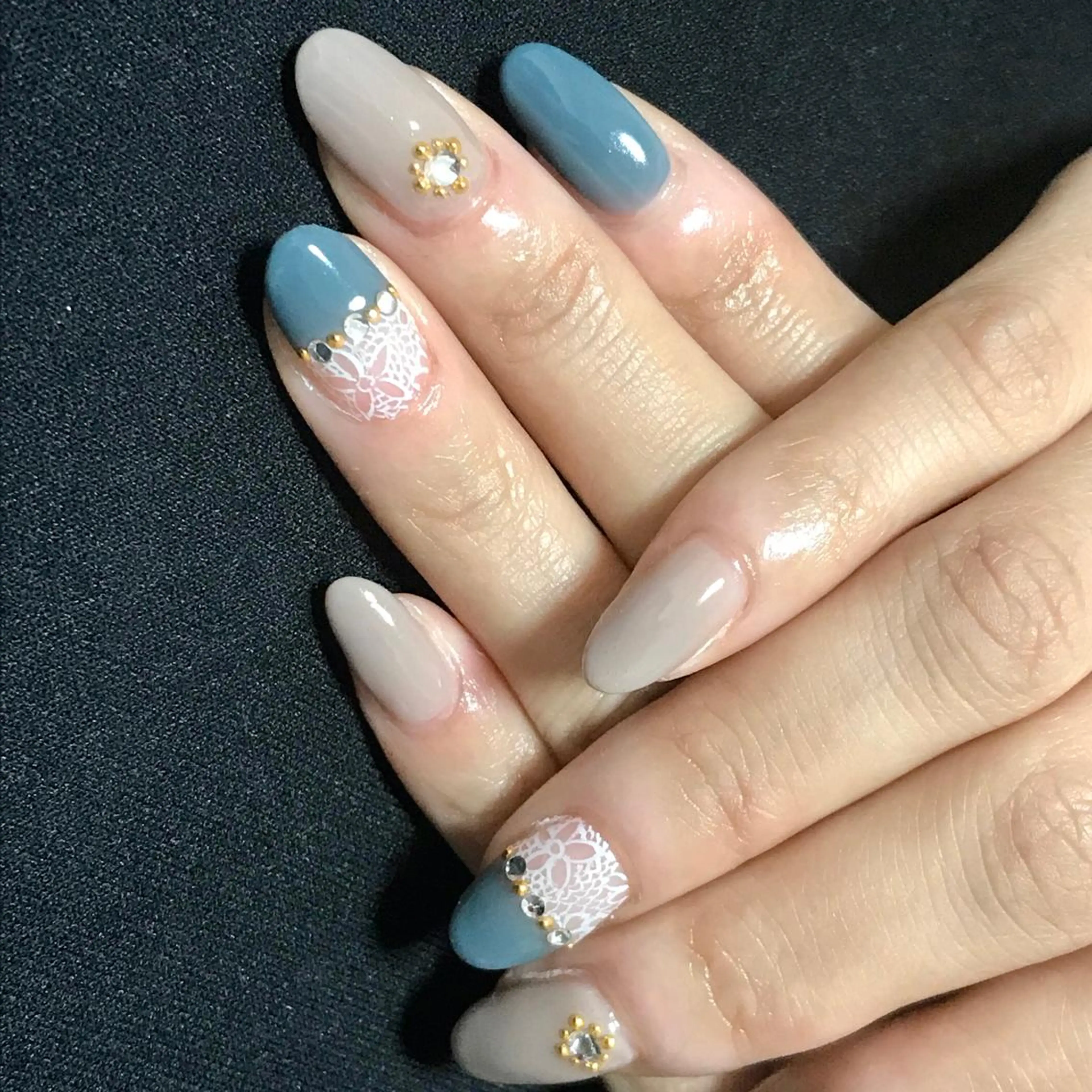 ネイル アートネイル レース ワンカラーネイル ステラ marikominoのネイルデザイン