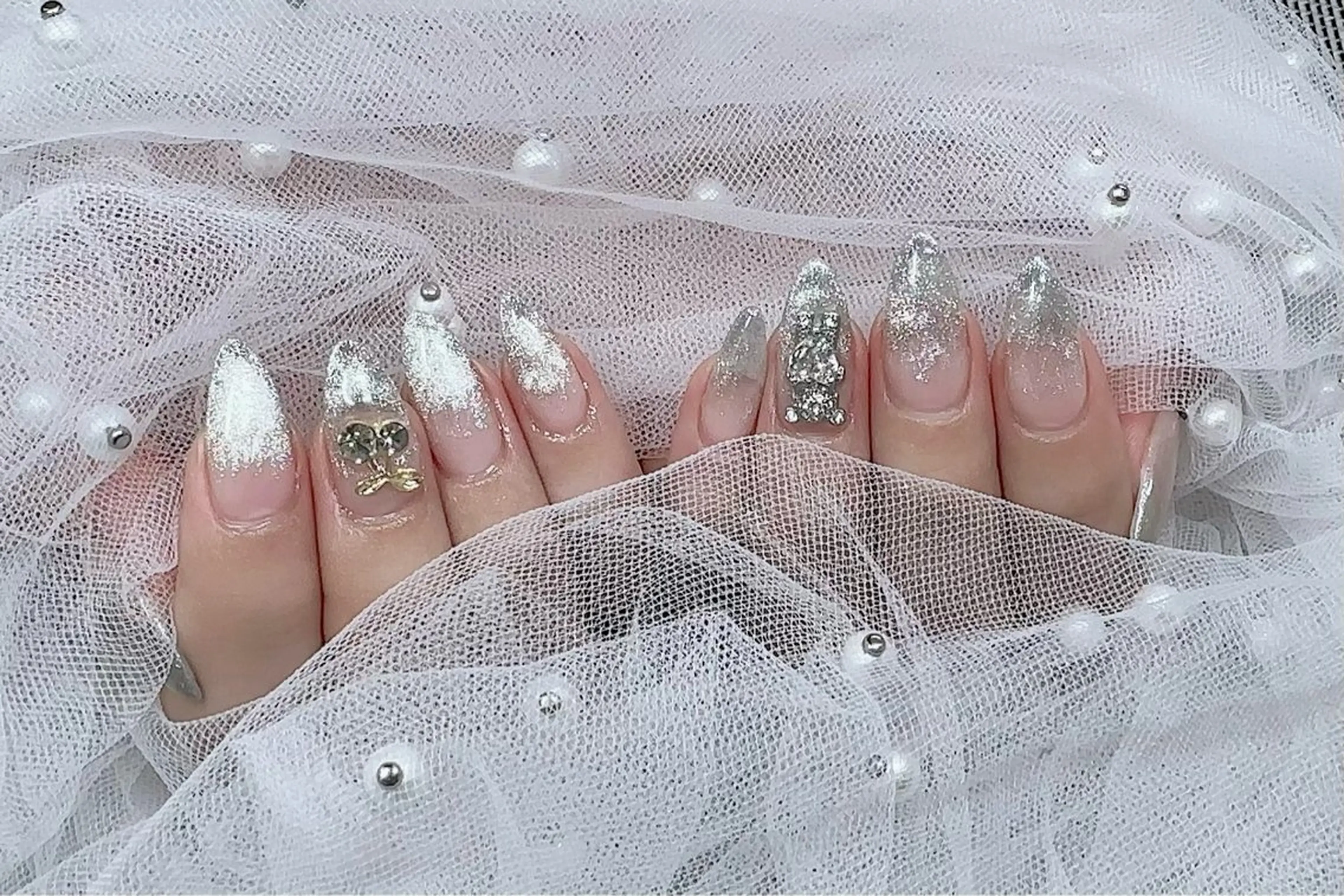 ネイル R nailsalon所属・R salonのネイルデザイン