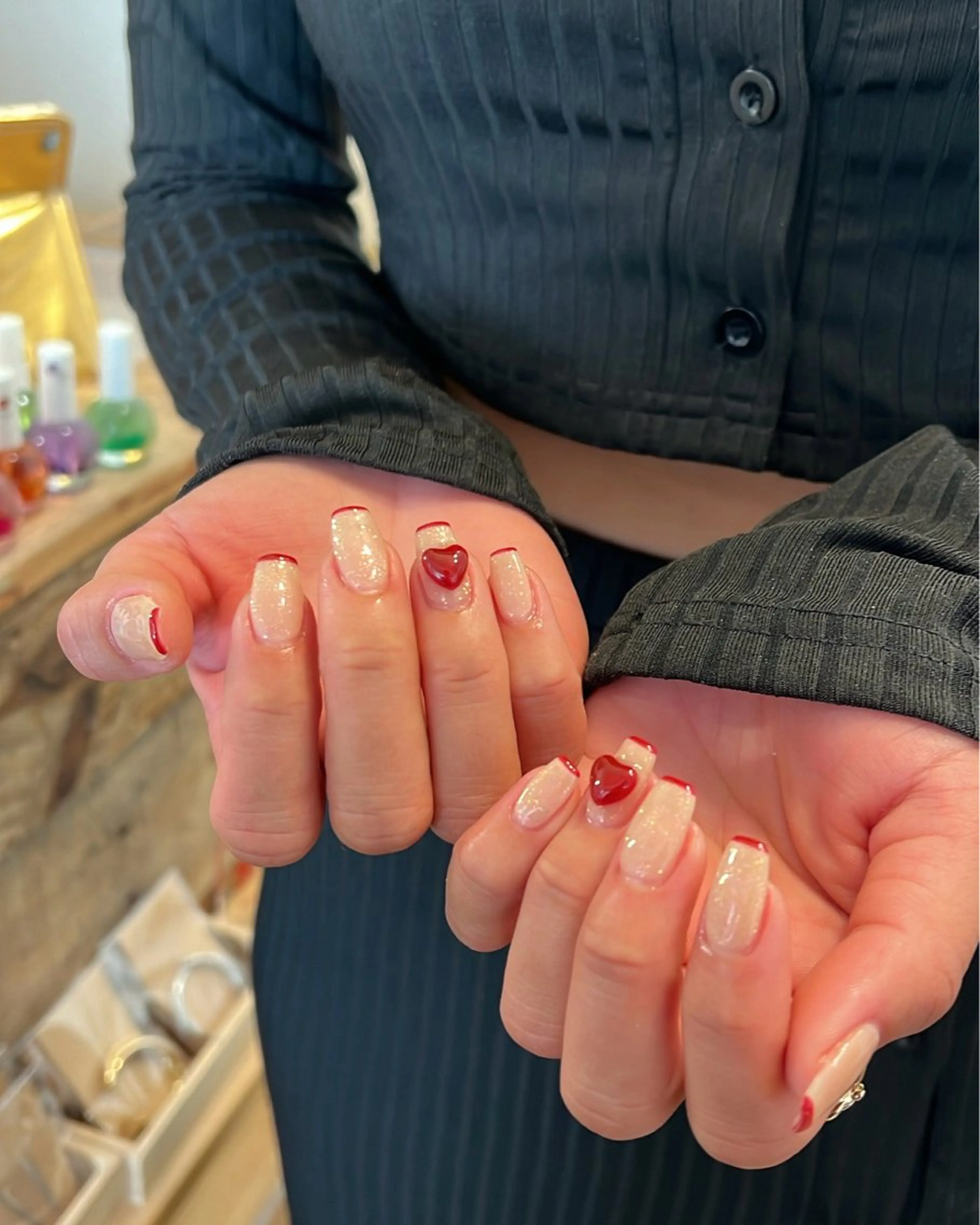 ネイル ハンドネイル フットネイル ハンドケア Nes.Nail所属・Miyagi Asamiのネイルデザイン