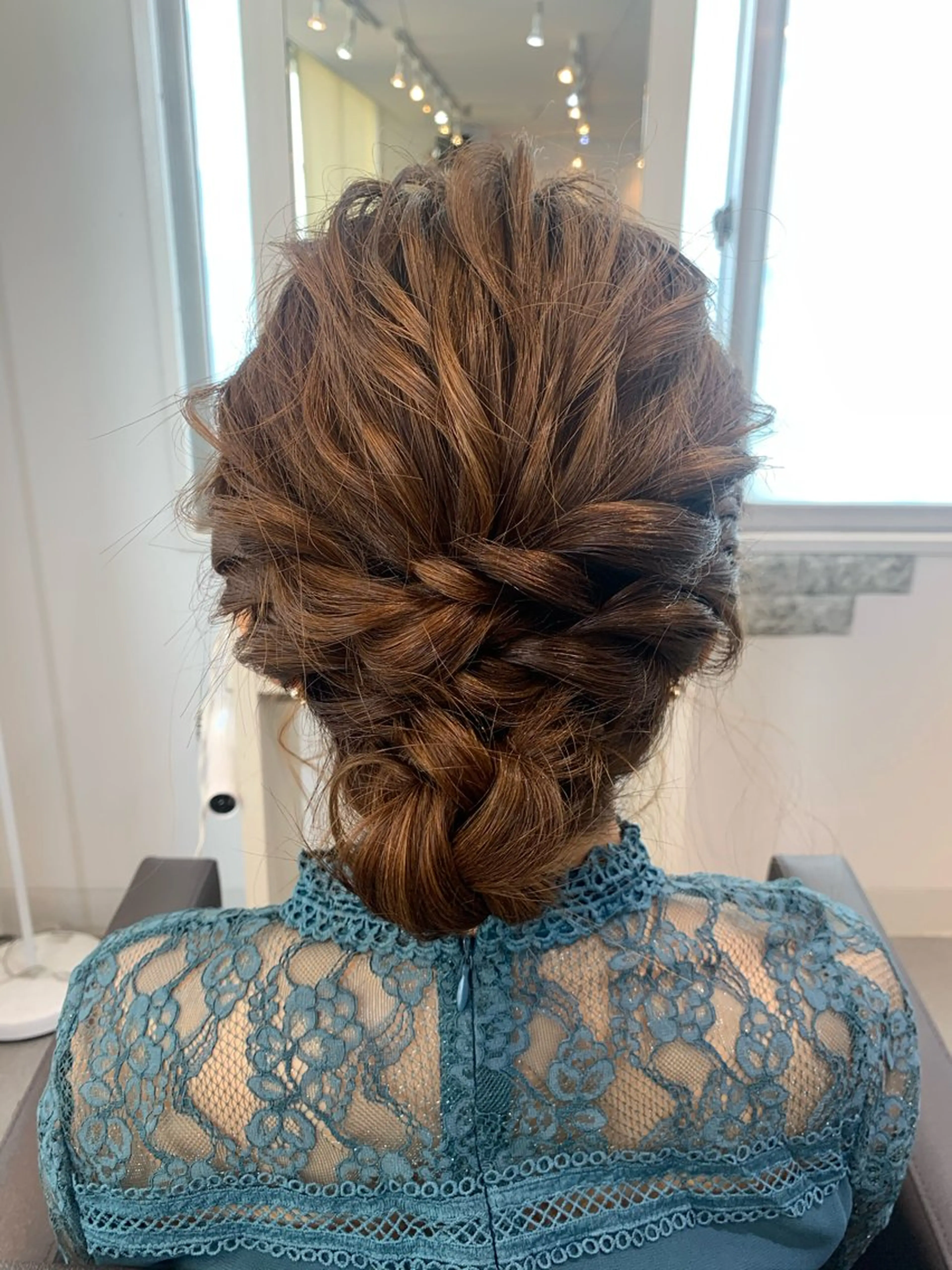 ヘアアレンジ 坪井咲姫/ベージュ カラー/暖色カラーのヘアスタイル