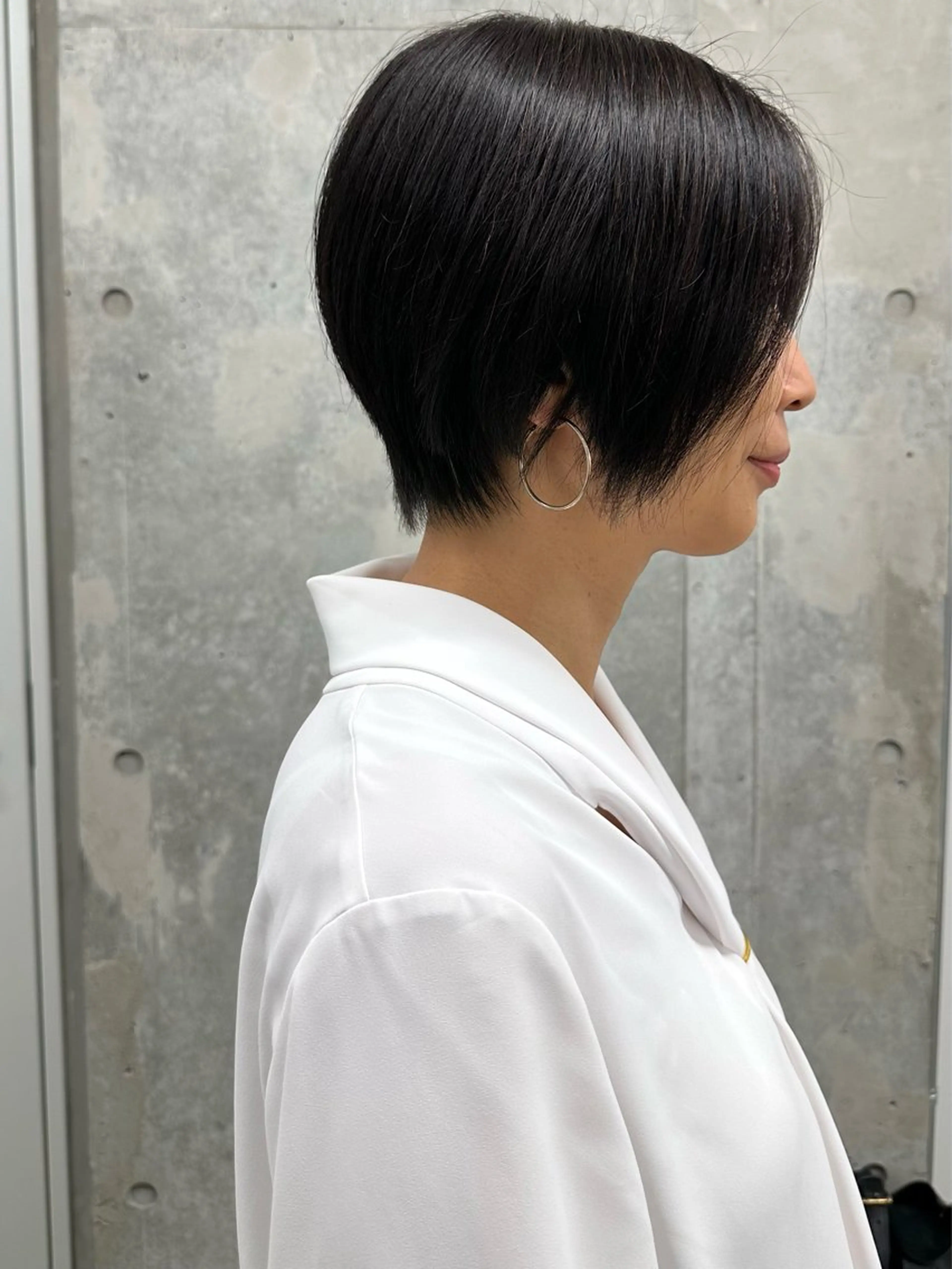 ショート カット とうい/パーマボブ/ くせ毛/丸みボブのヘアスタイル