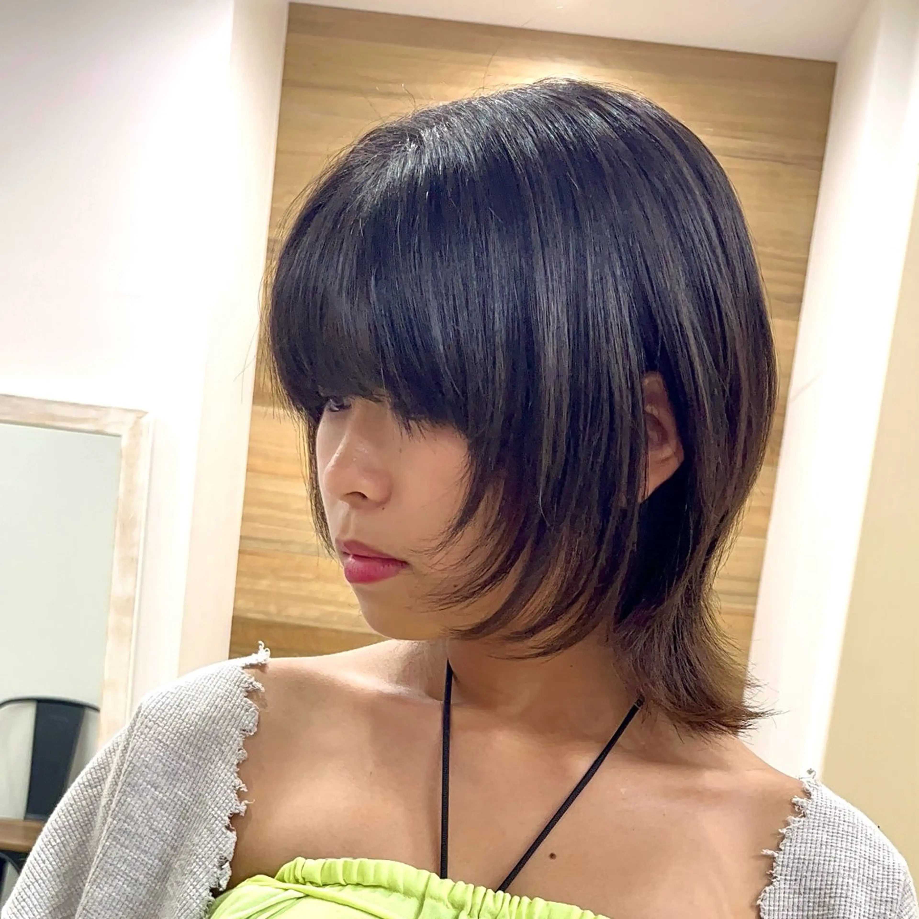 ショート 顔まわりレイヤー 顔周りカット レイヤーカット ショートヘア ウルフカット 黒須 蓮太のヘアスタイル