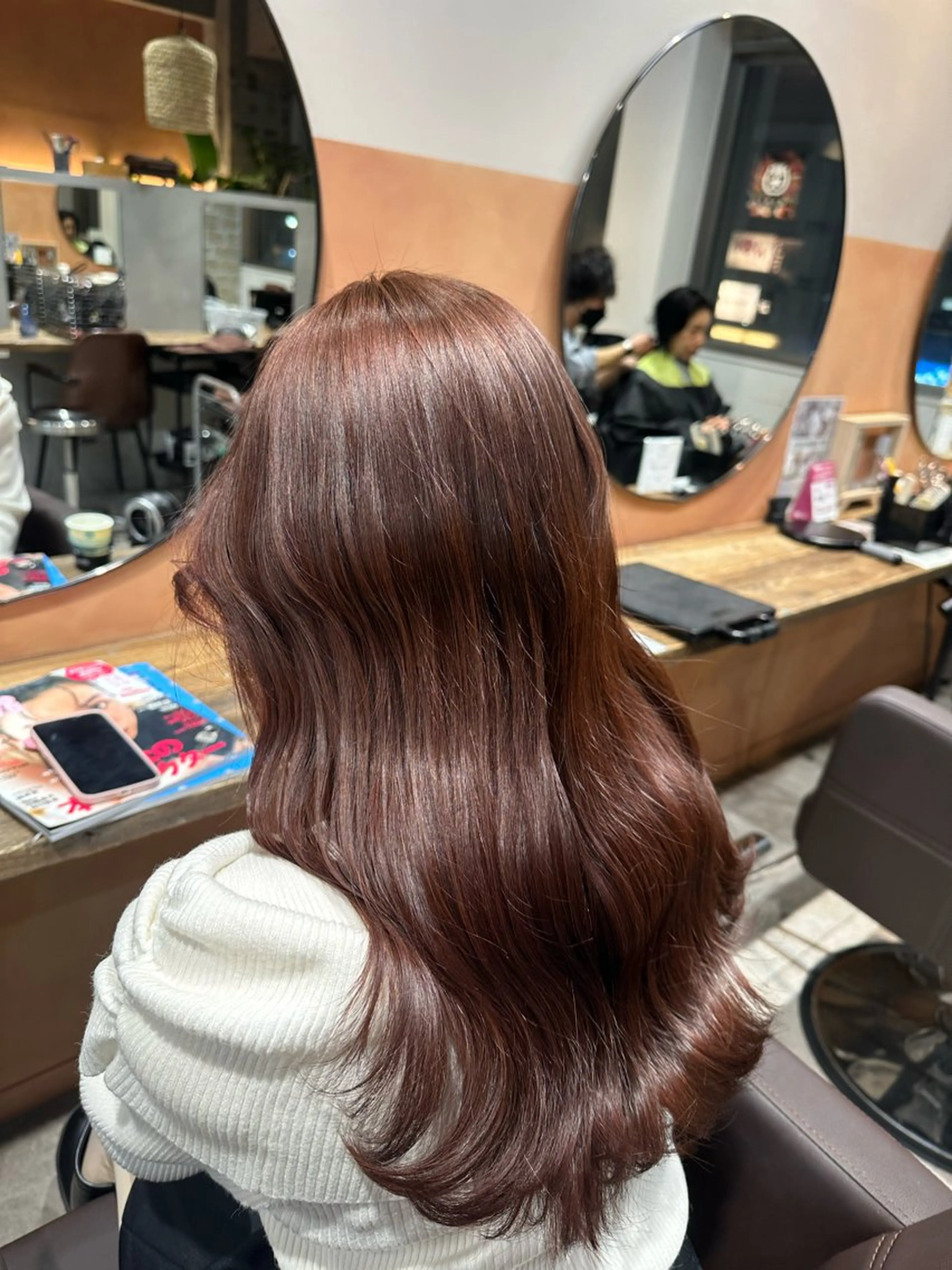 ミディアム カラー ブラウンカラー チョコレートブラウン カット ヘアカラー トリートメント yu-ki レイヤー/ブリーチのヘアスタイル