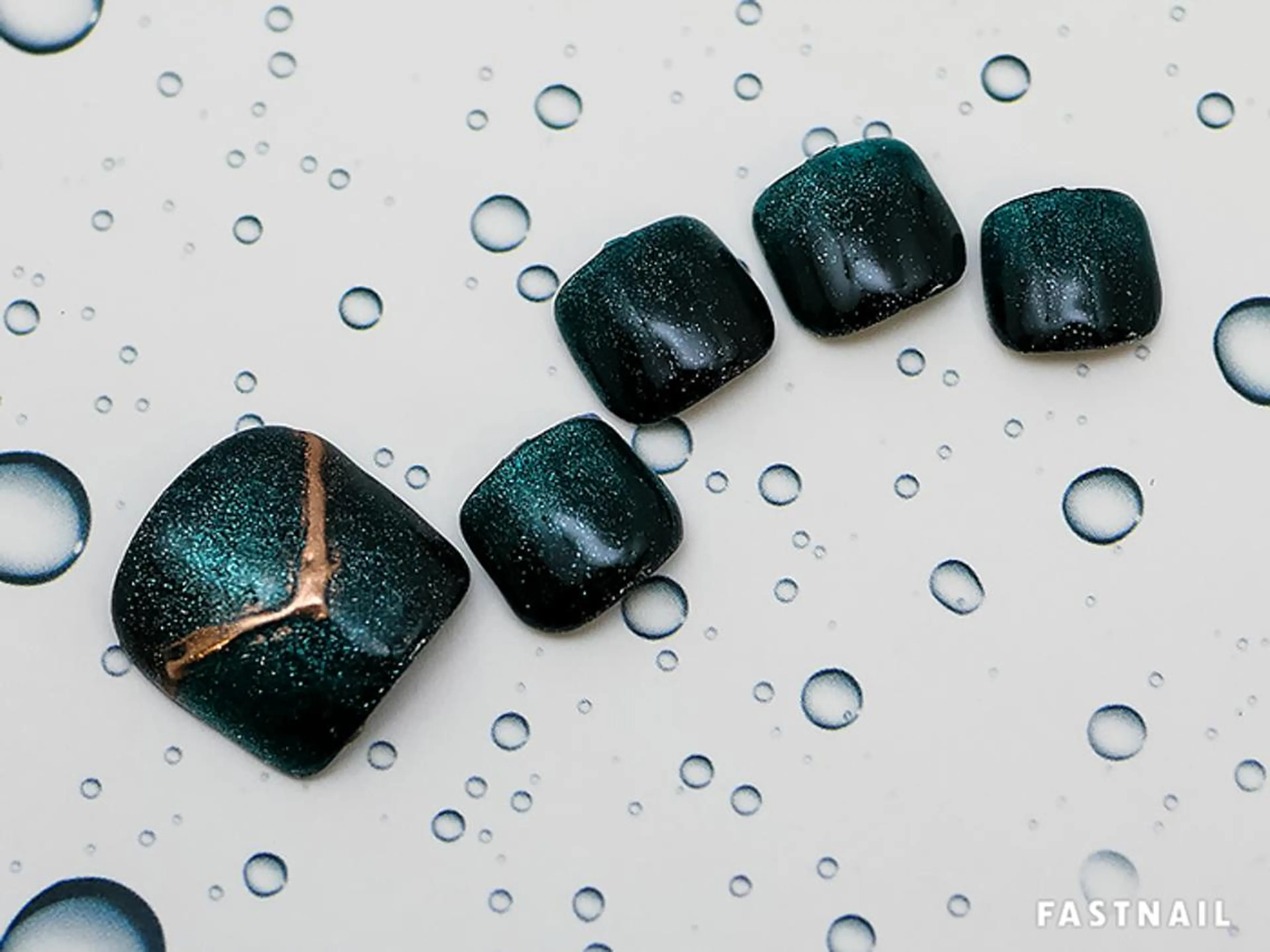 ネイル ファストネイル 京都烏丸店のネイルデザイン